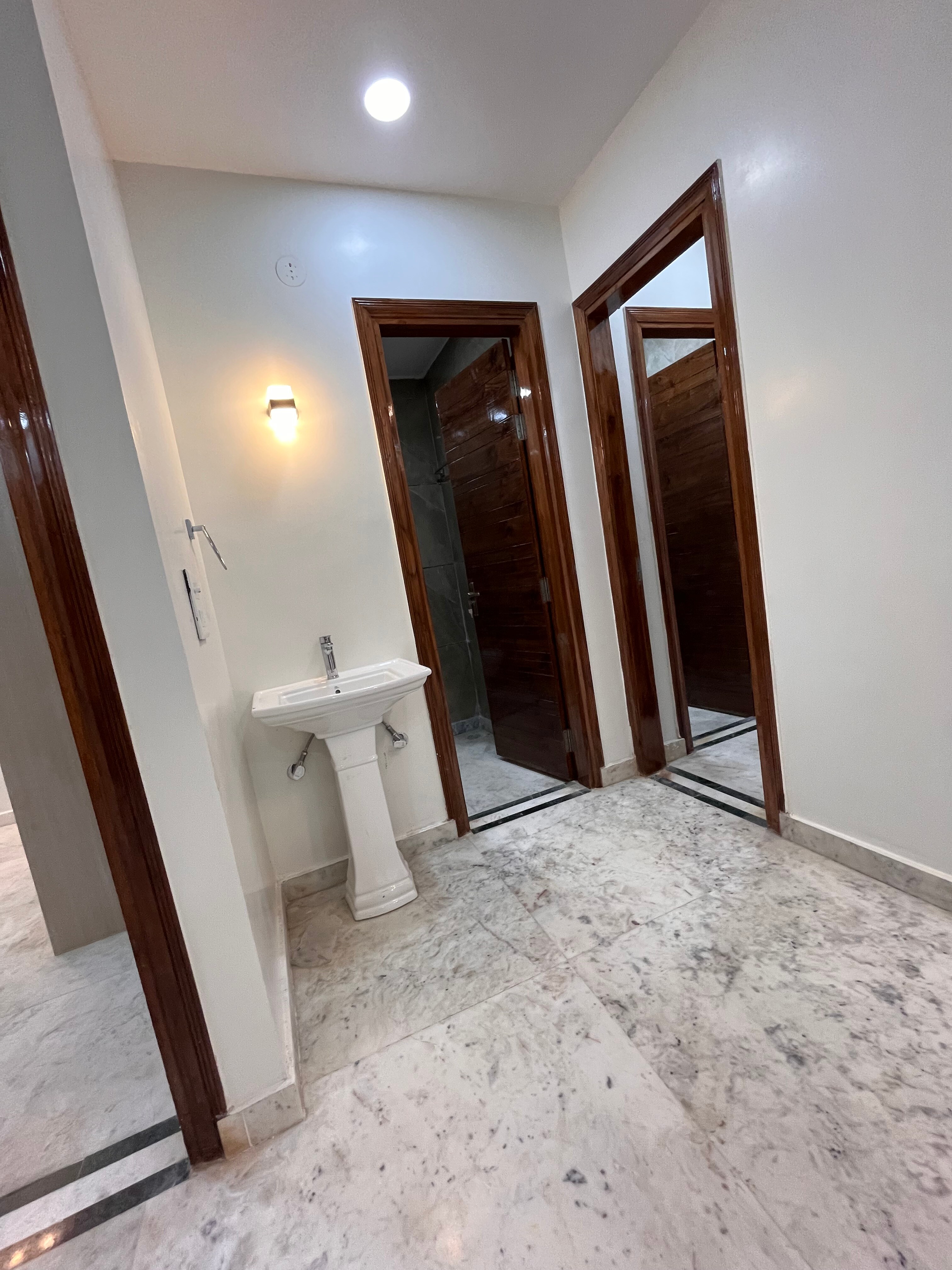 Shastri Nagar review image