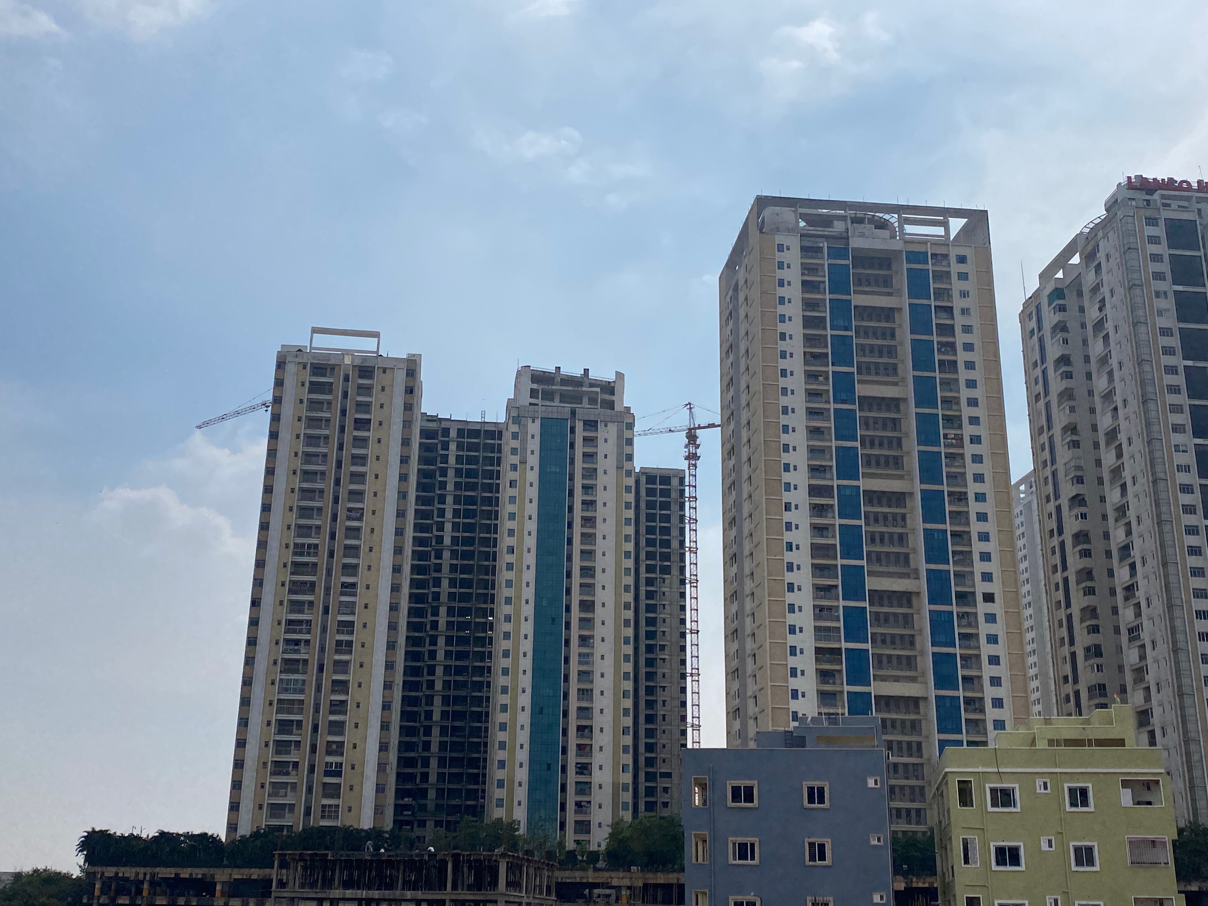 Lanco Infrastructure Lanco Hills Apartments review image