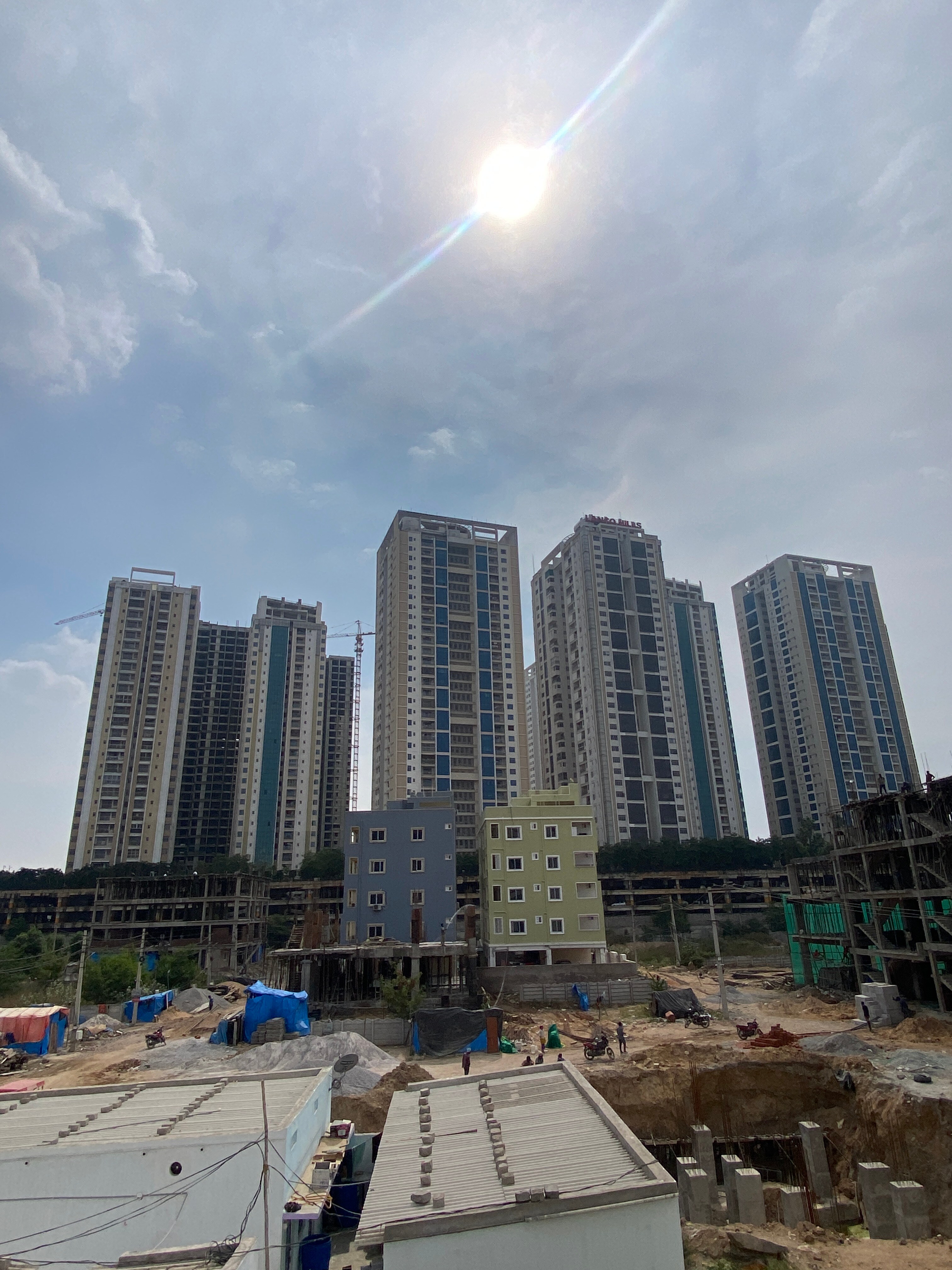 Lanco Infrastructure Lanco Hills Apartments review image