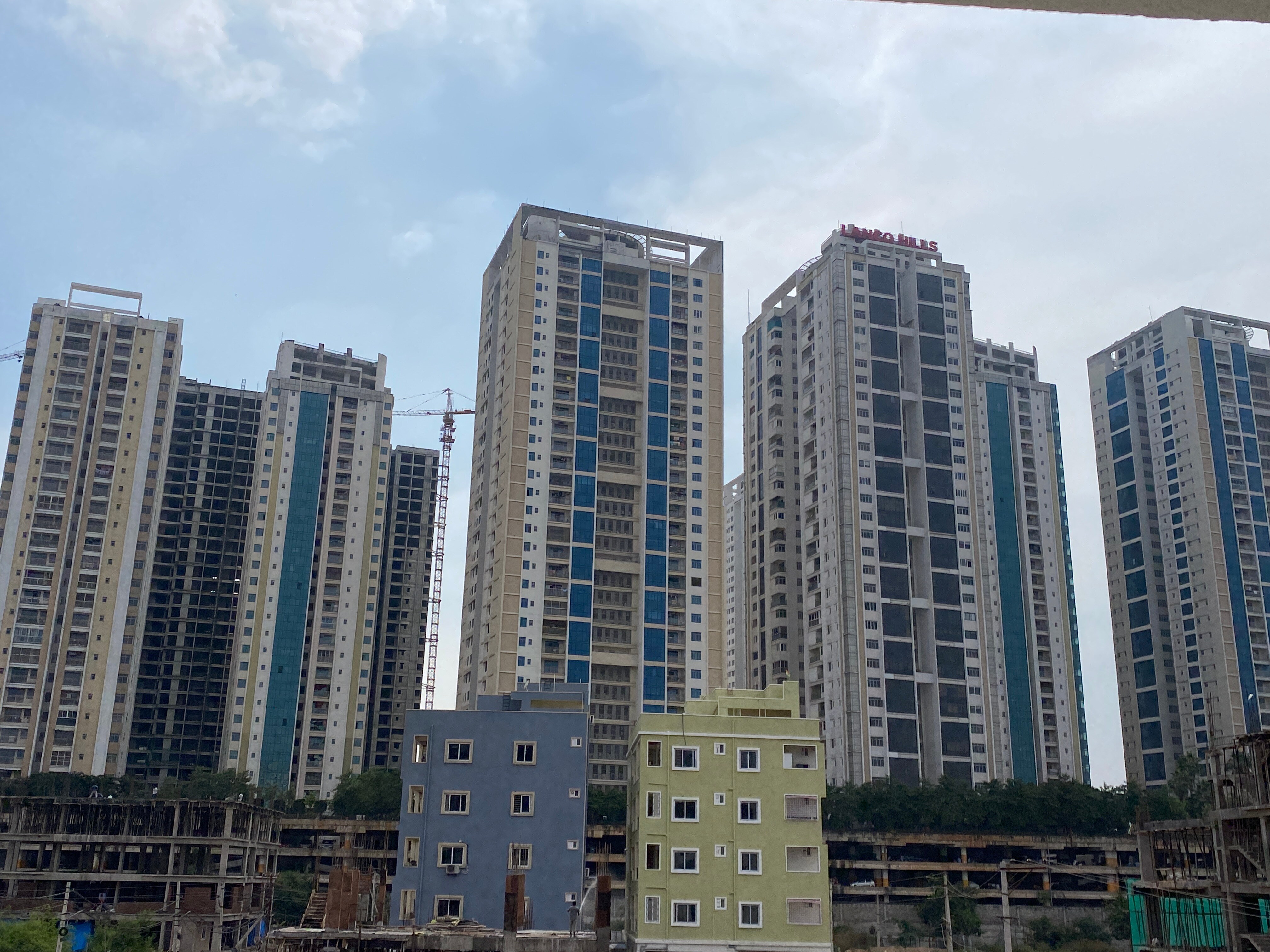 Lanco Hills Apartments review image