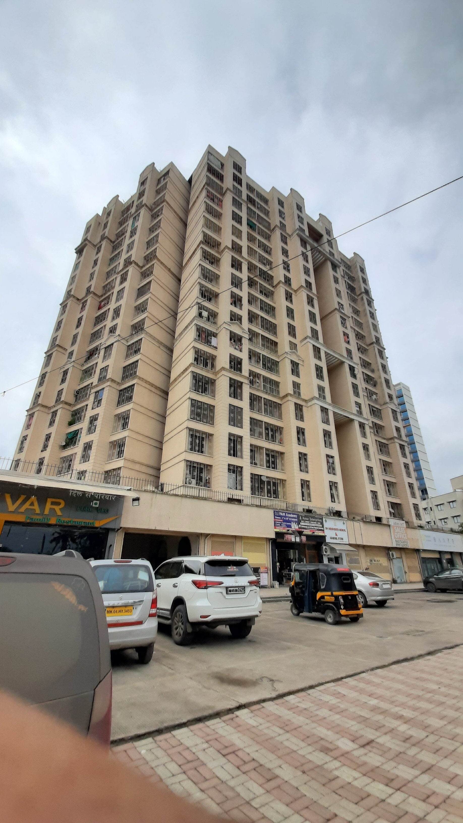 Aditya Manohar Dicholkar