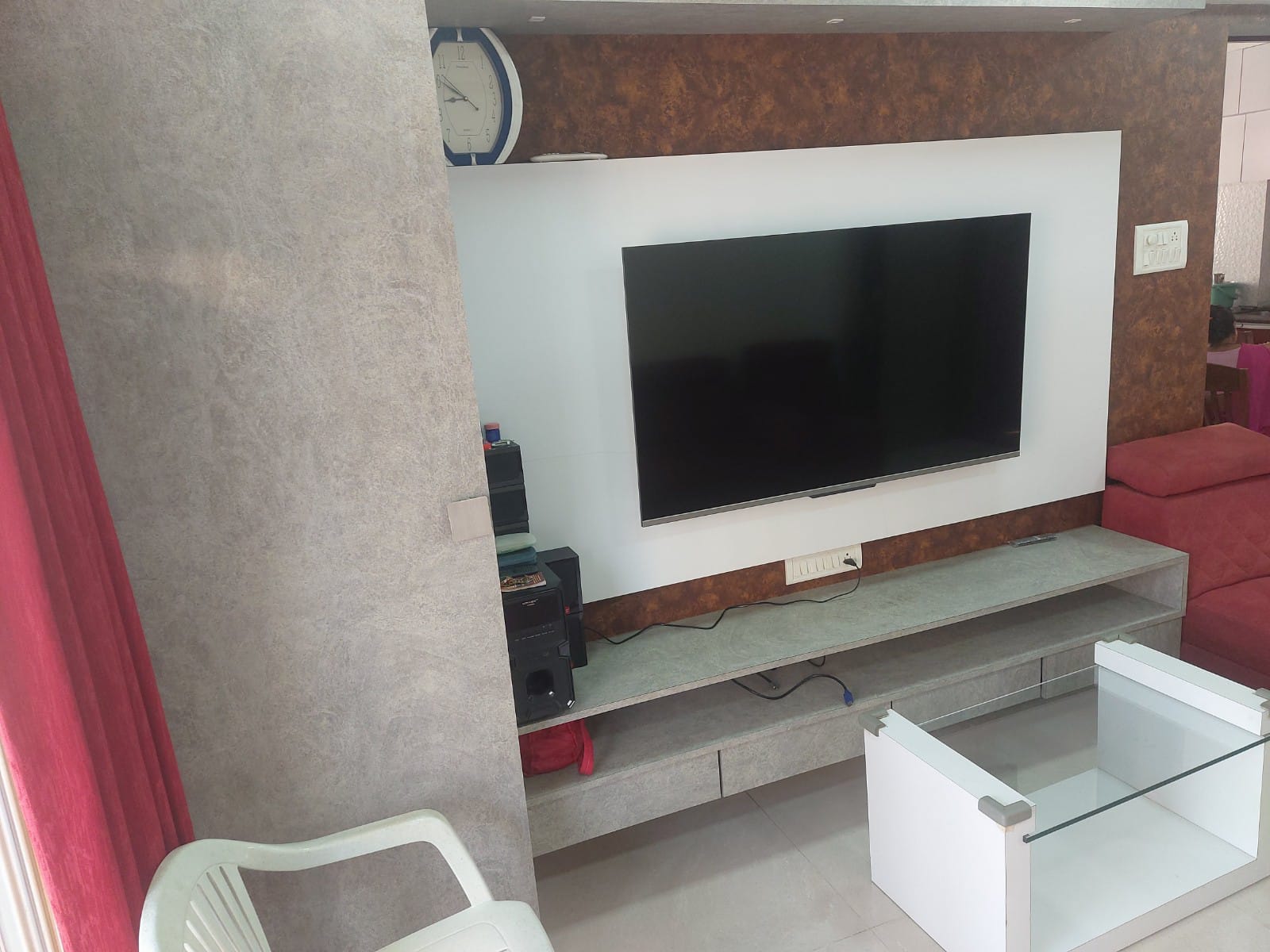 Byculla West review image