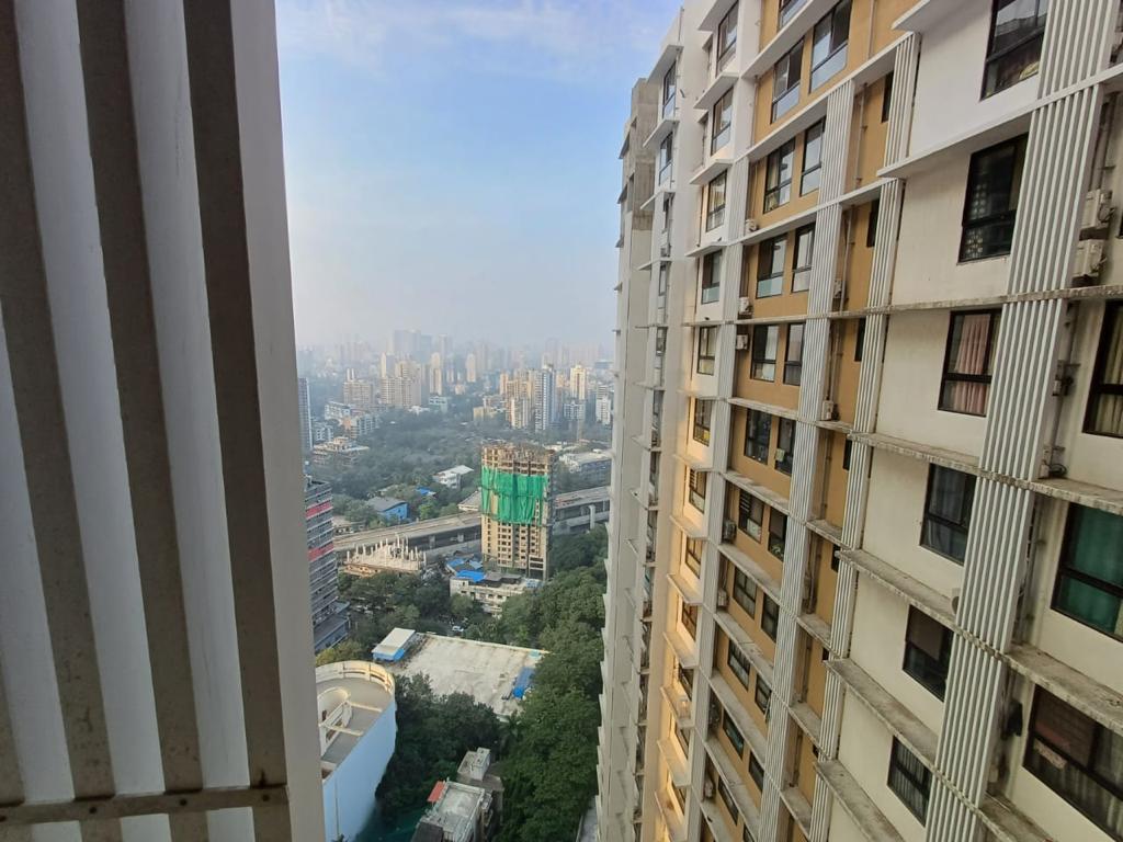 Sunteck Avenue 2 review image