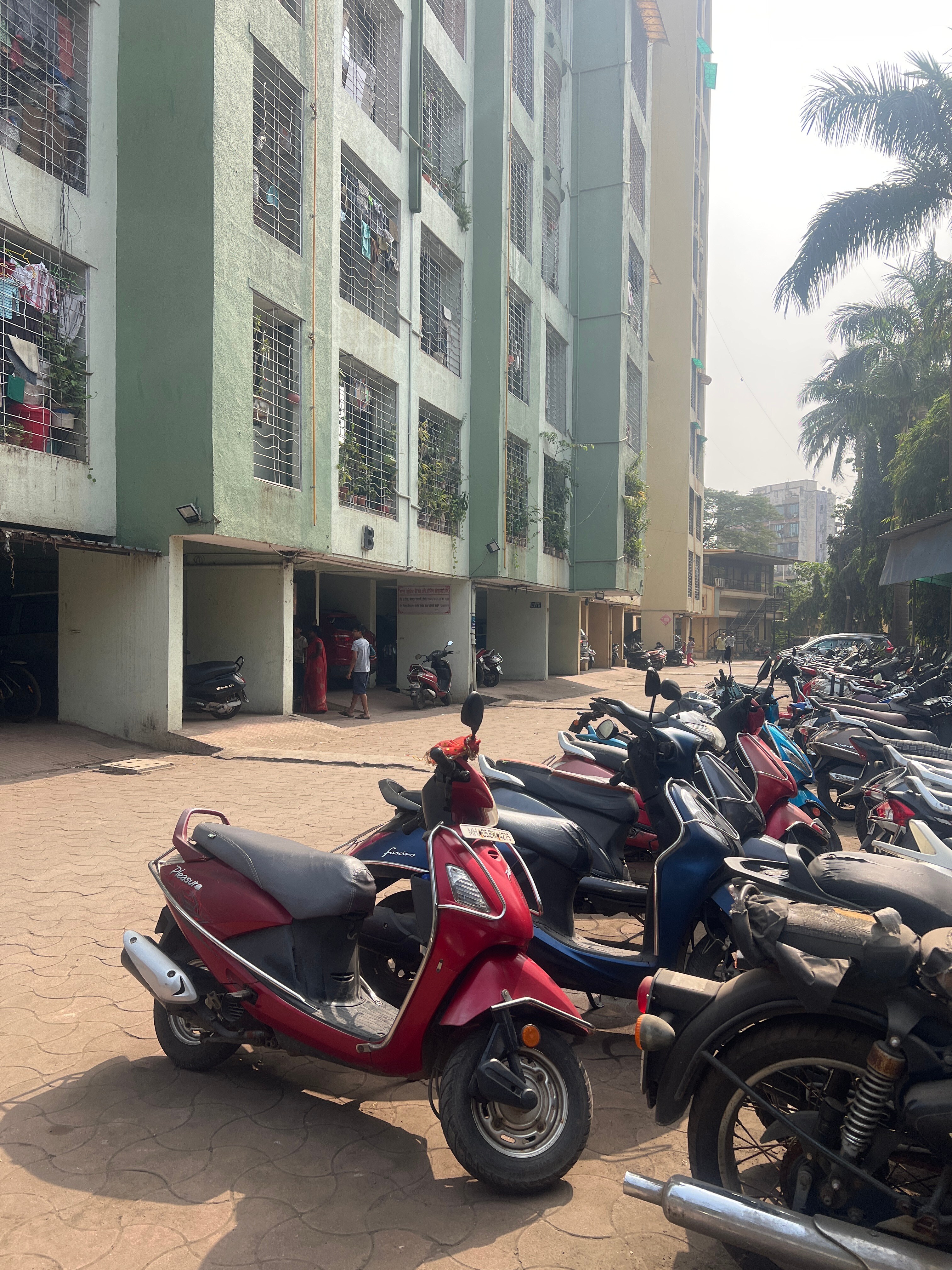 Charms Heritage Kalyan review image
