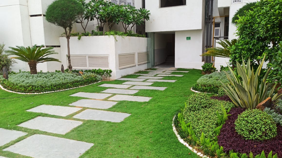 Central Park Flower Valley Aqua Front Towers review image