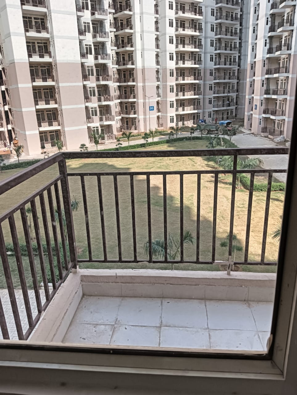 Suncity Avenue 76 review image