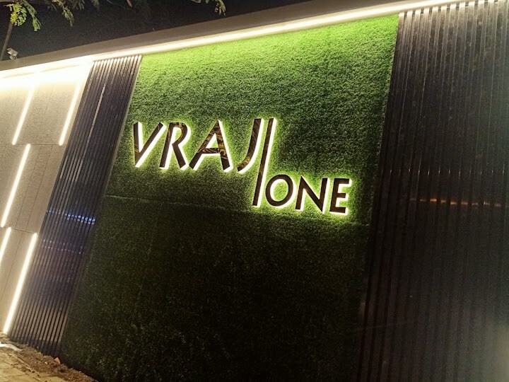 Vraj One review image
