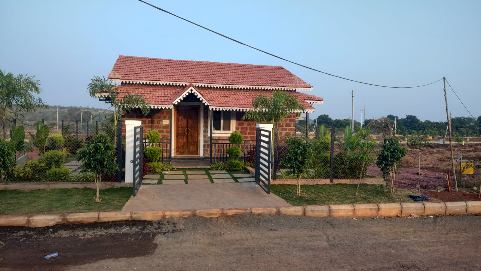 Real Woxen County review image