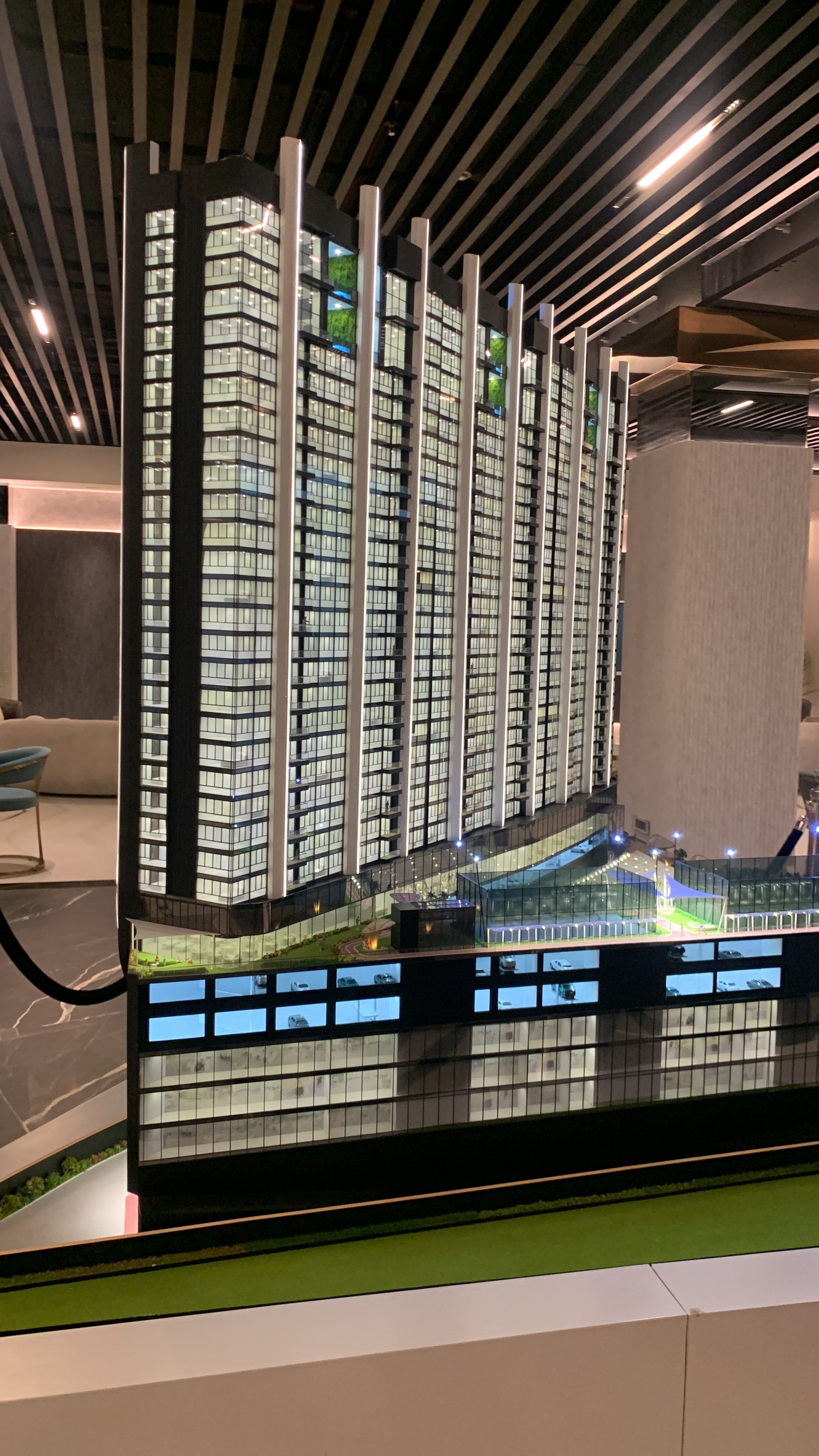Hiranandani Vista Residences review image