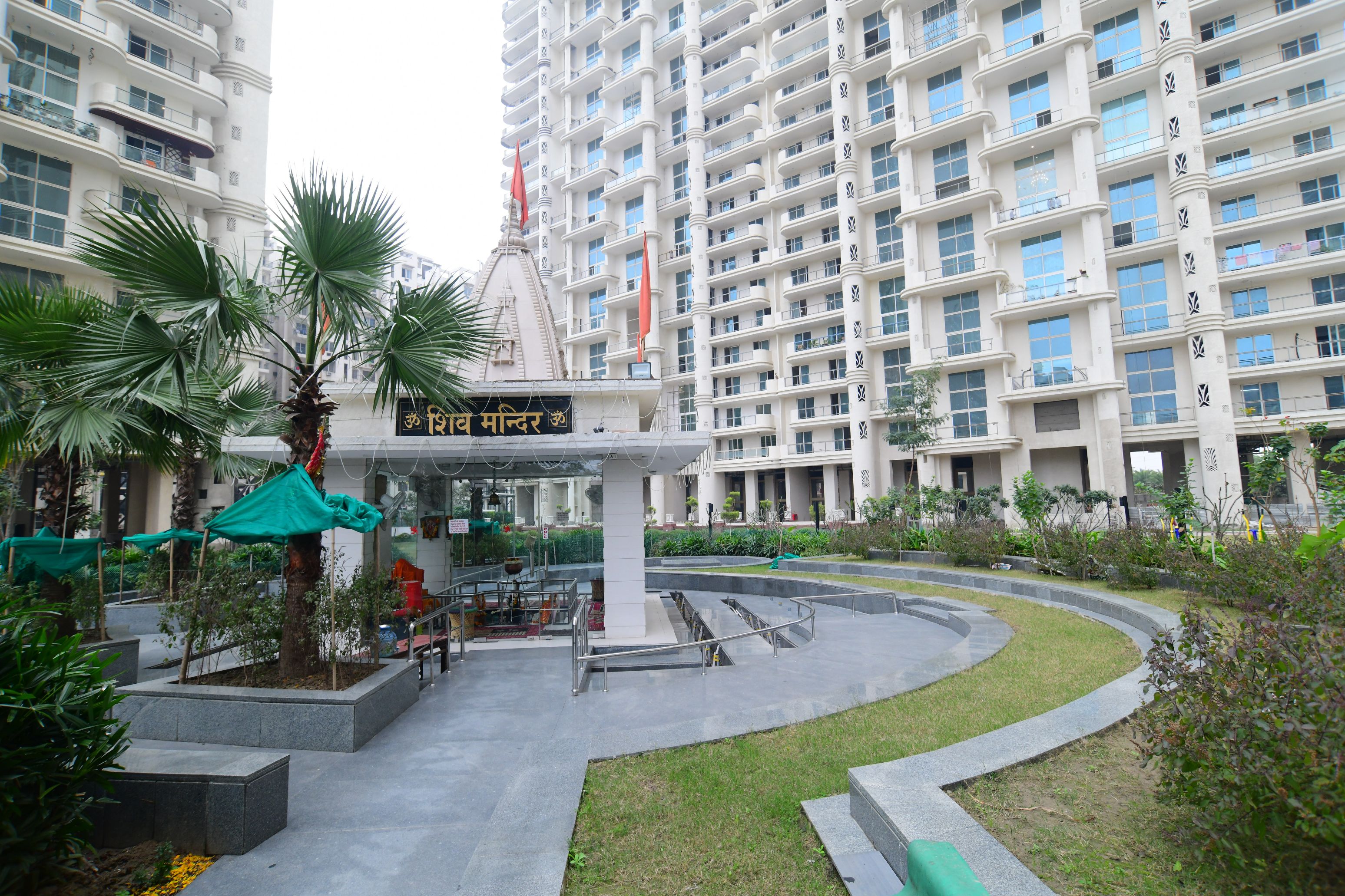 Mahagun Mezzaria review image