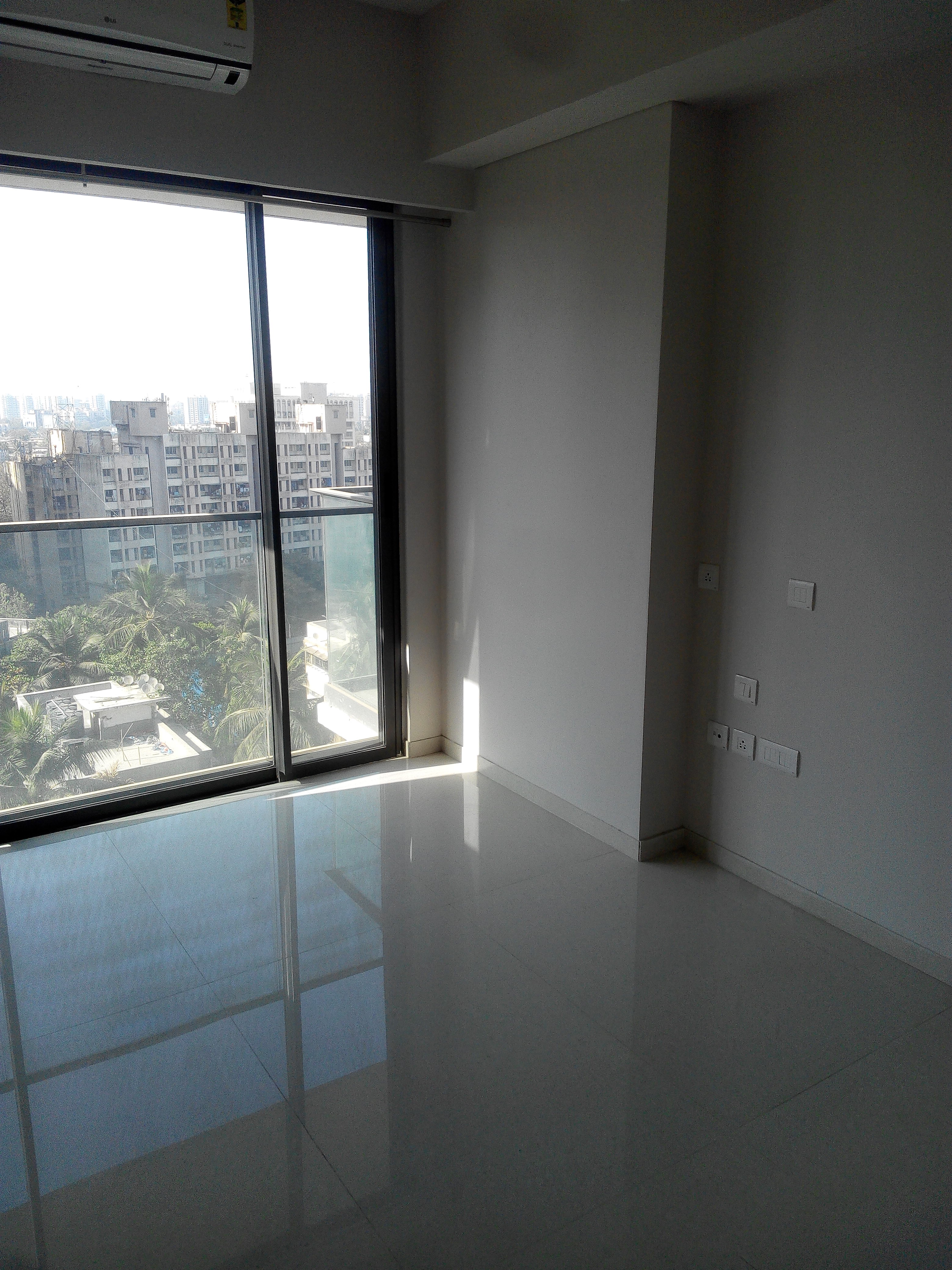 Rustomjee Seasons Bandra East review image