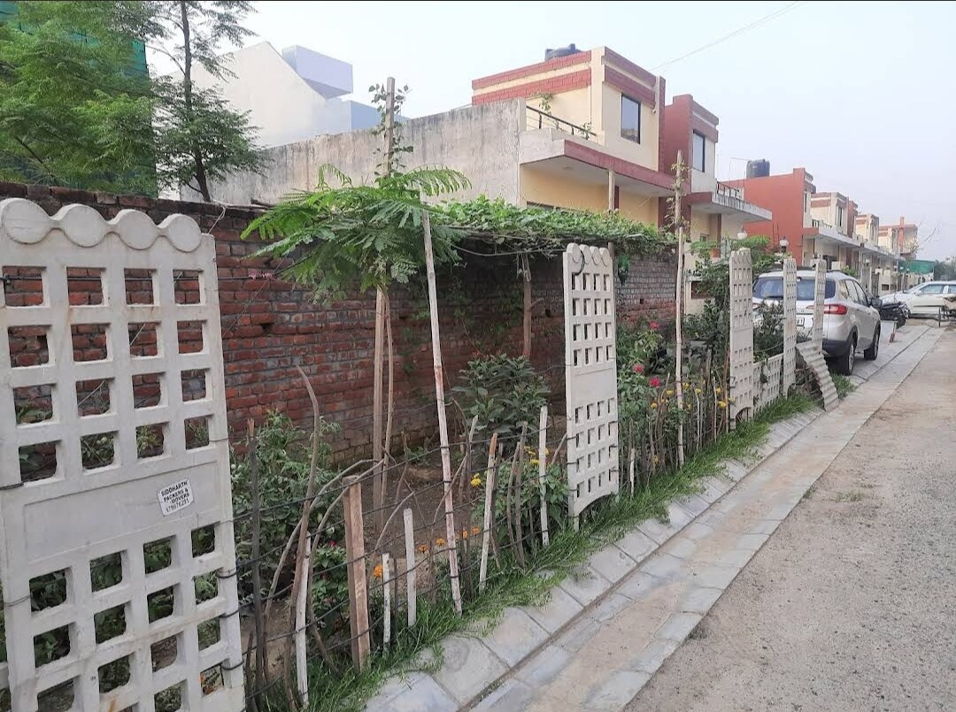 Aditya World City review image