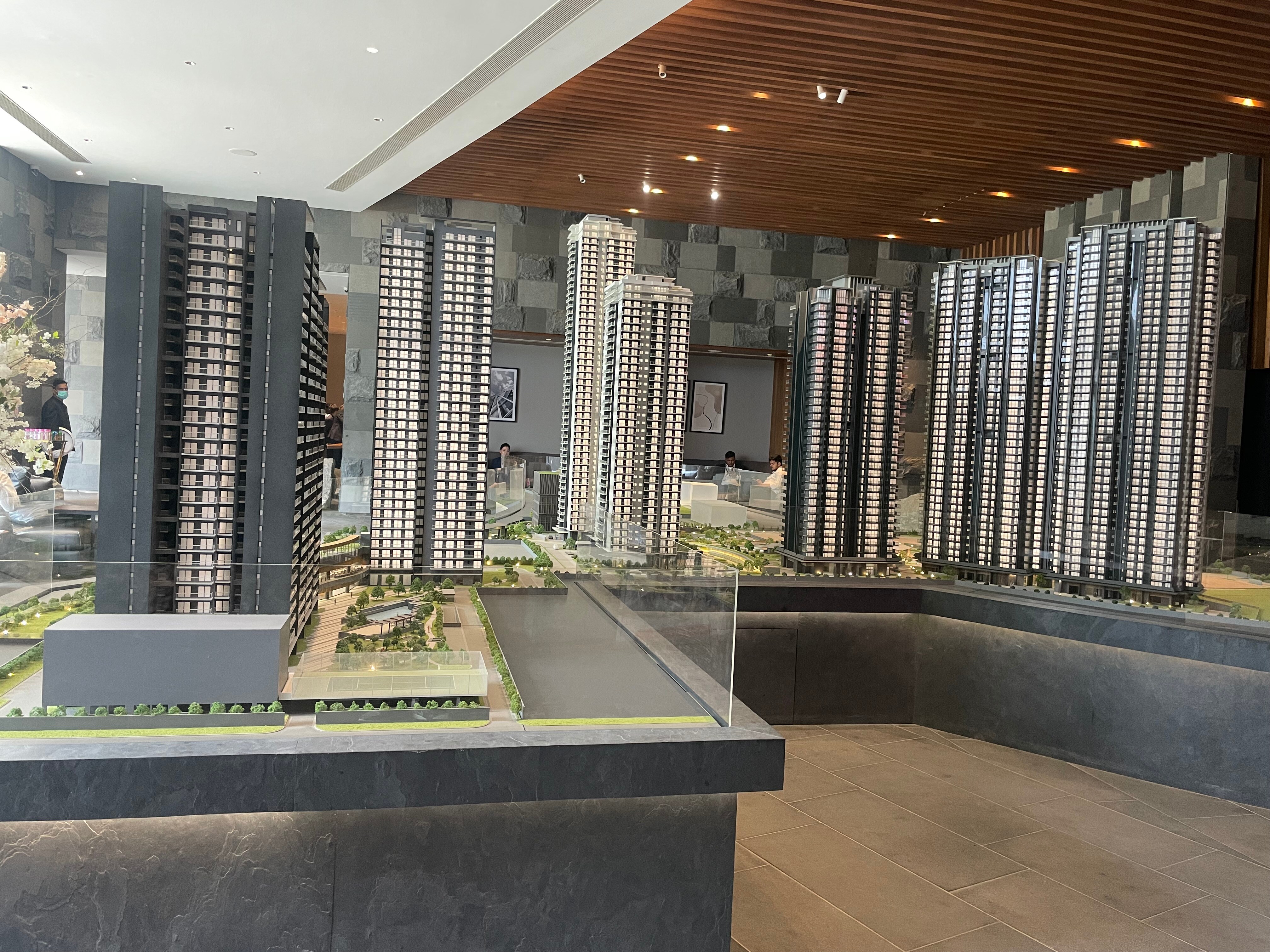 Krisumi Waterfall Residences review image