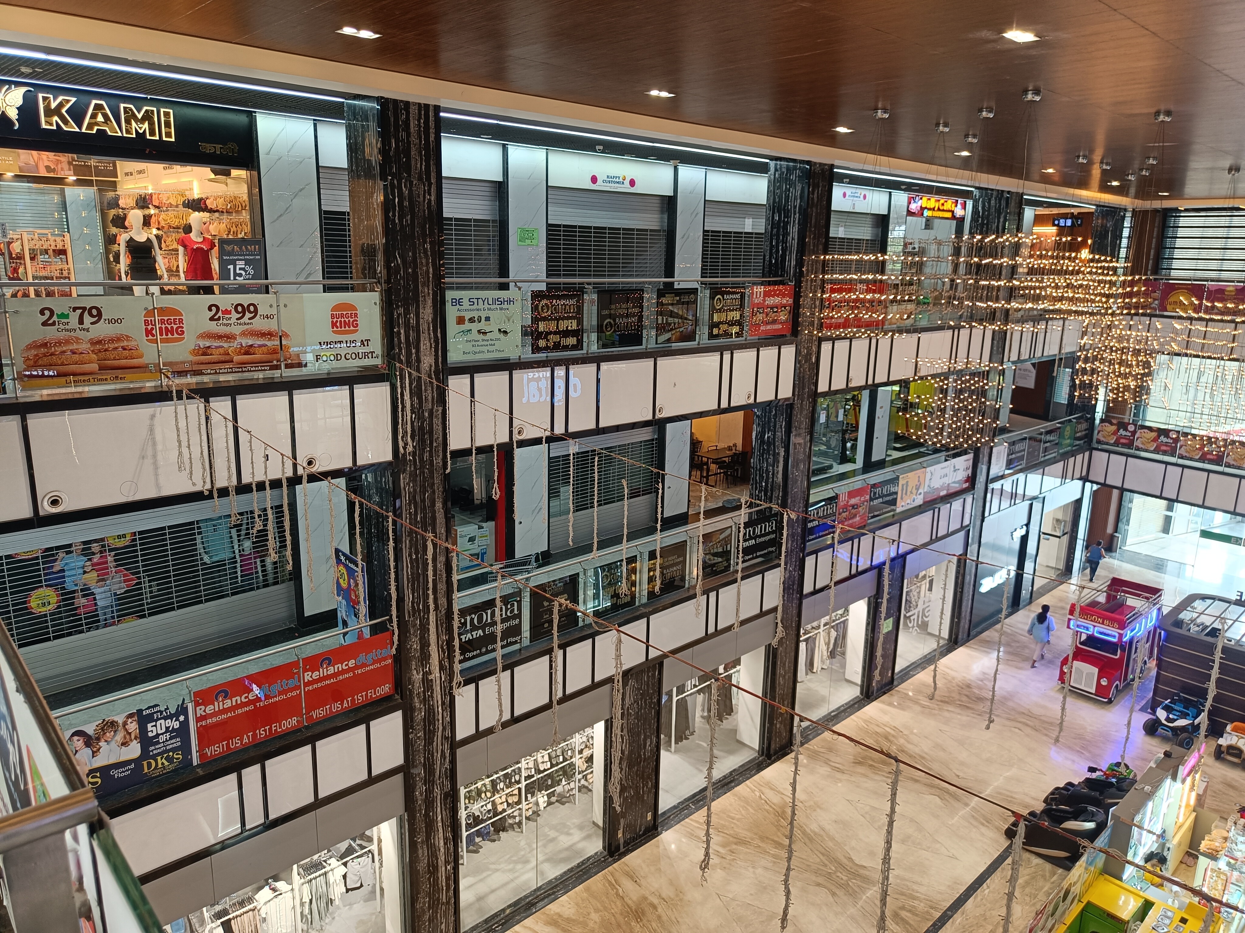 Raviraj 93 Avenue review image