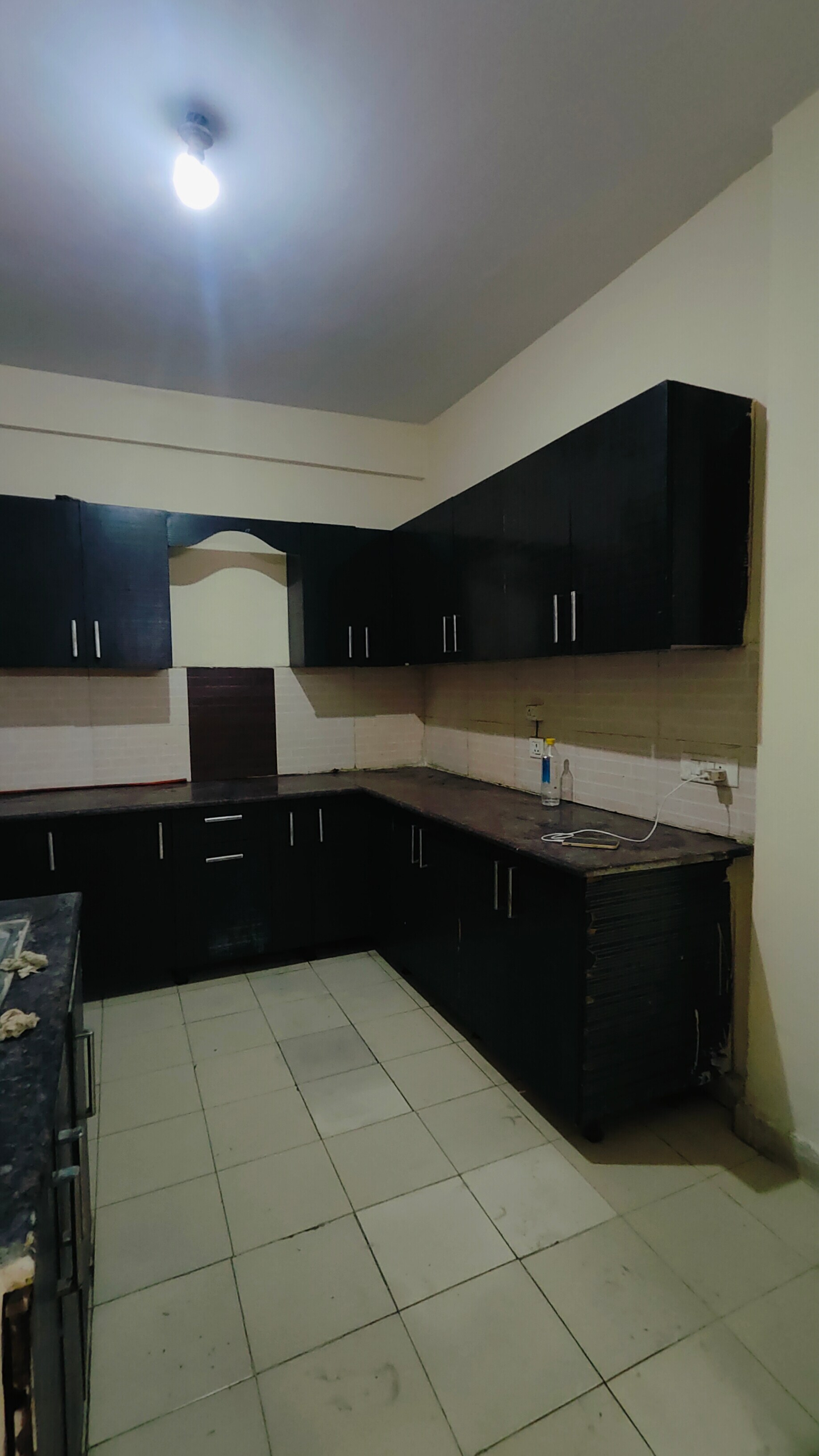 Amrapali Village II review image