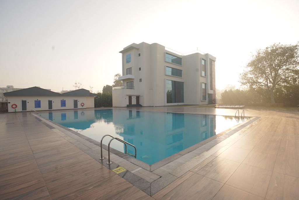 Bollywood Green City review image