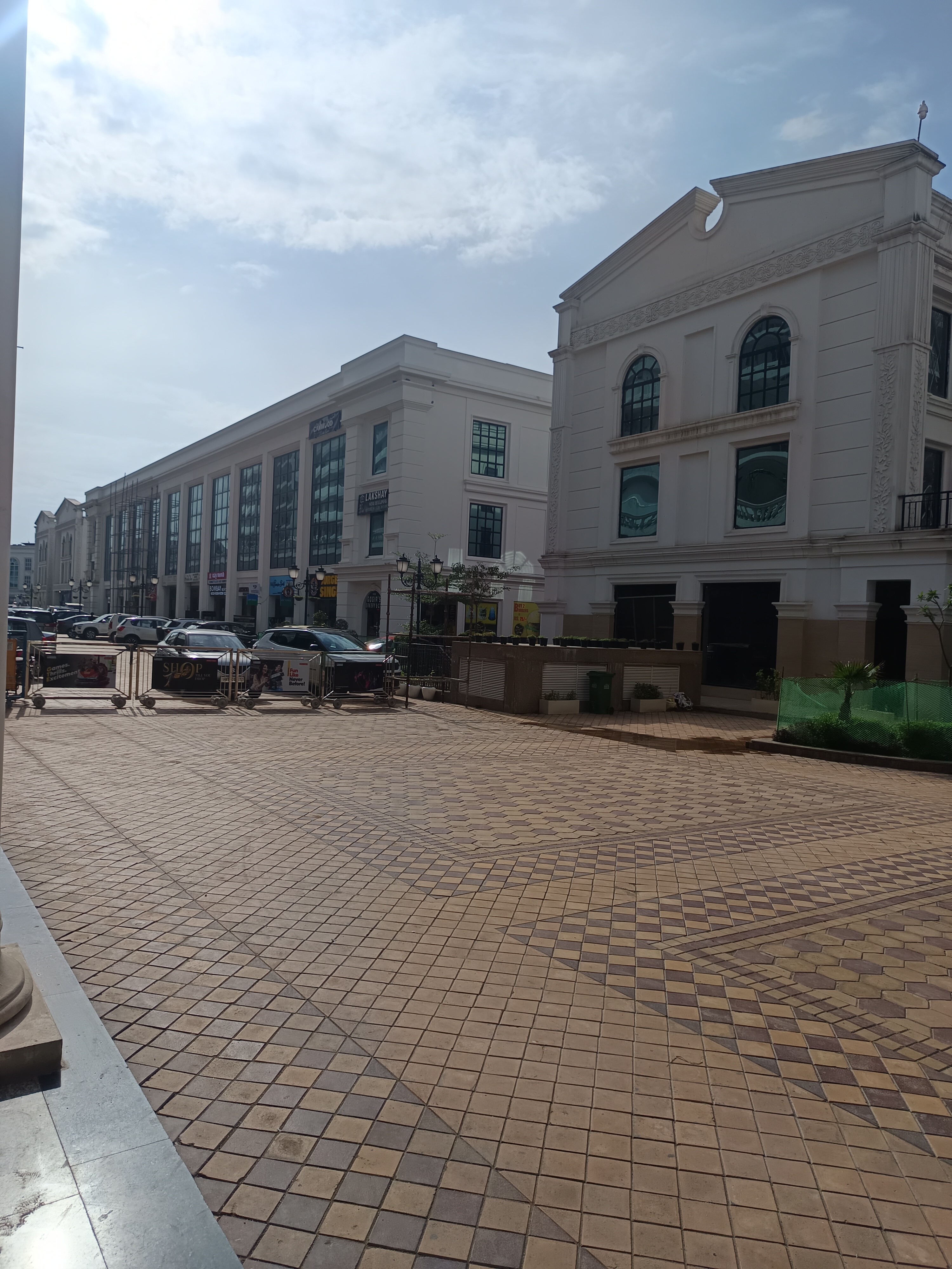 Dhruv Motia Associates