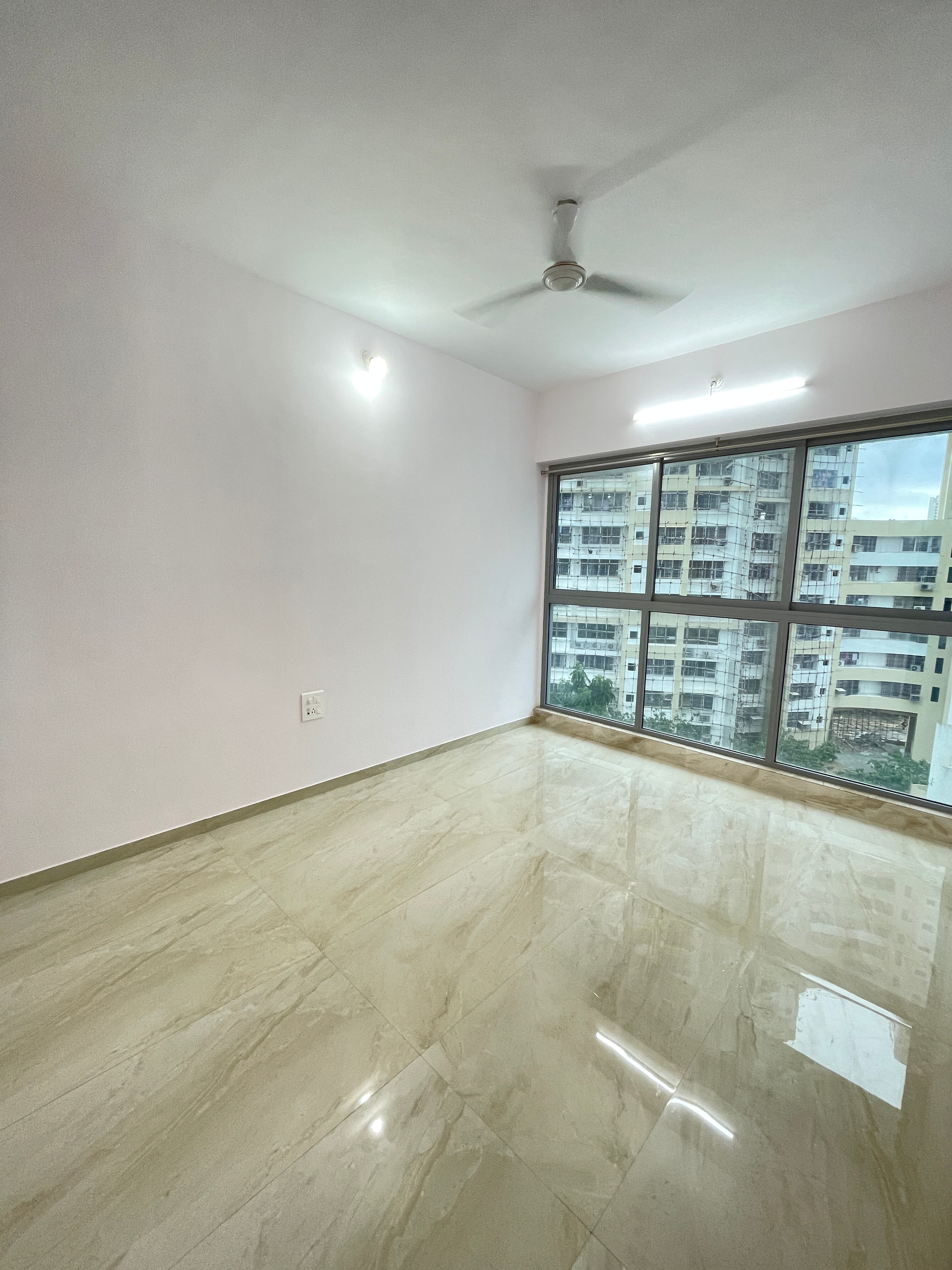 Rajesh White City review image