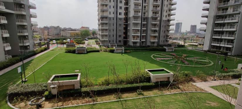 Godrej Summit review image