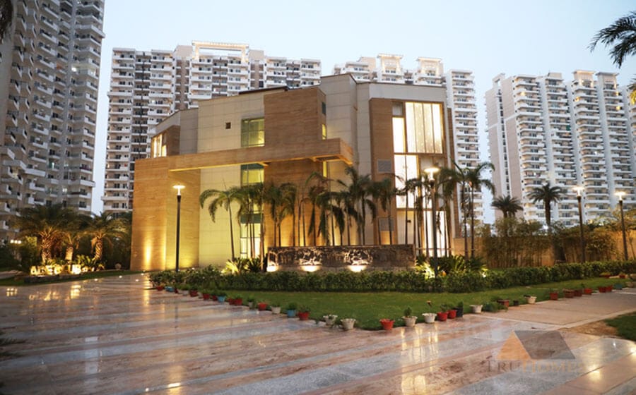 Noida Extension review image