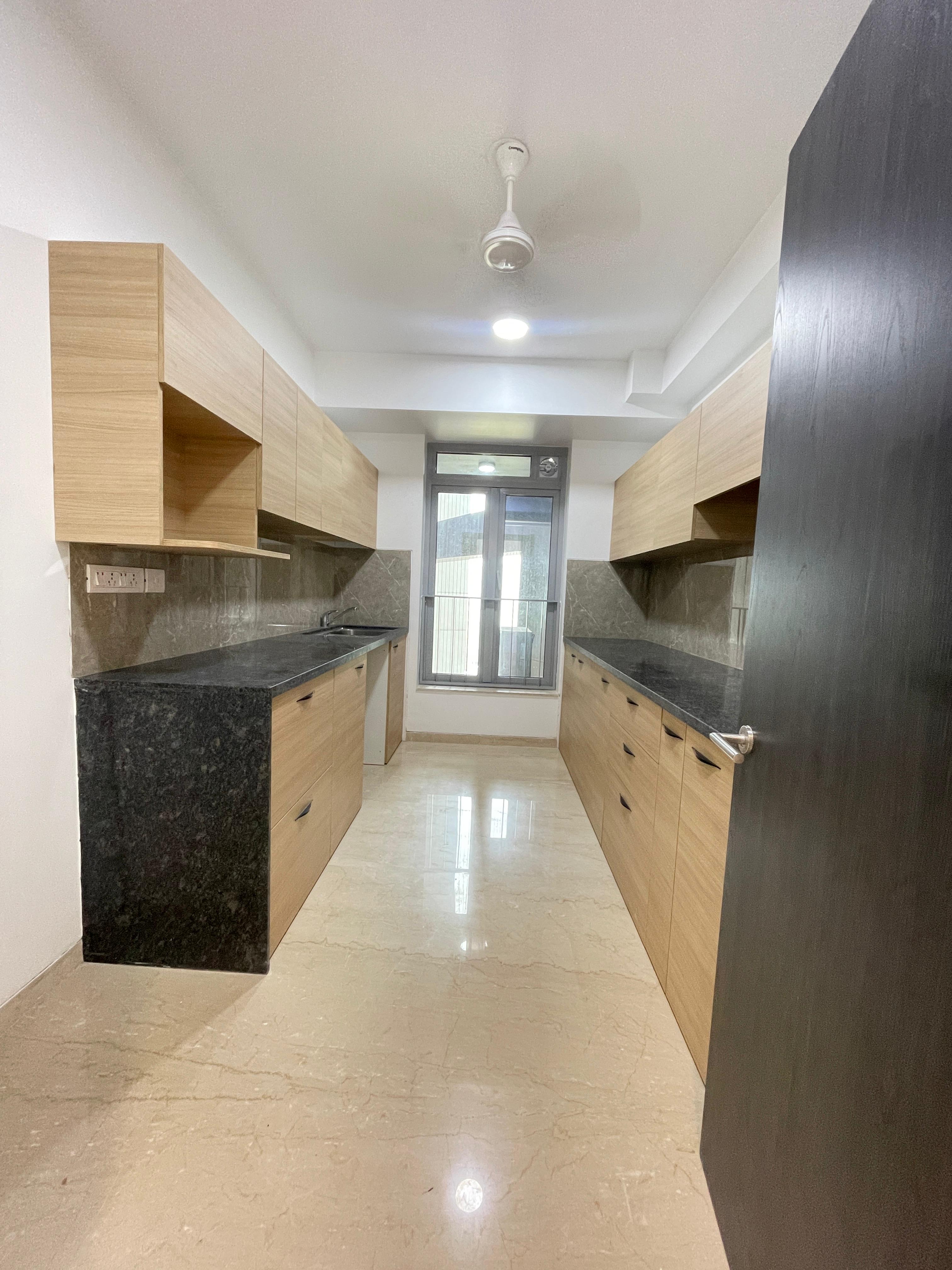 Oberoi Sky City review image