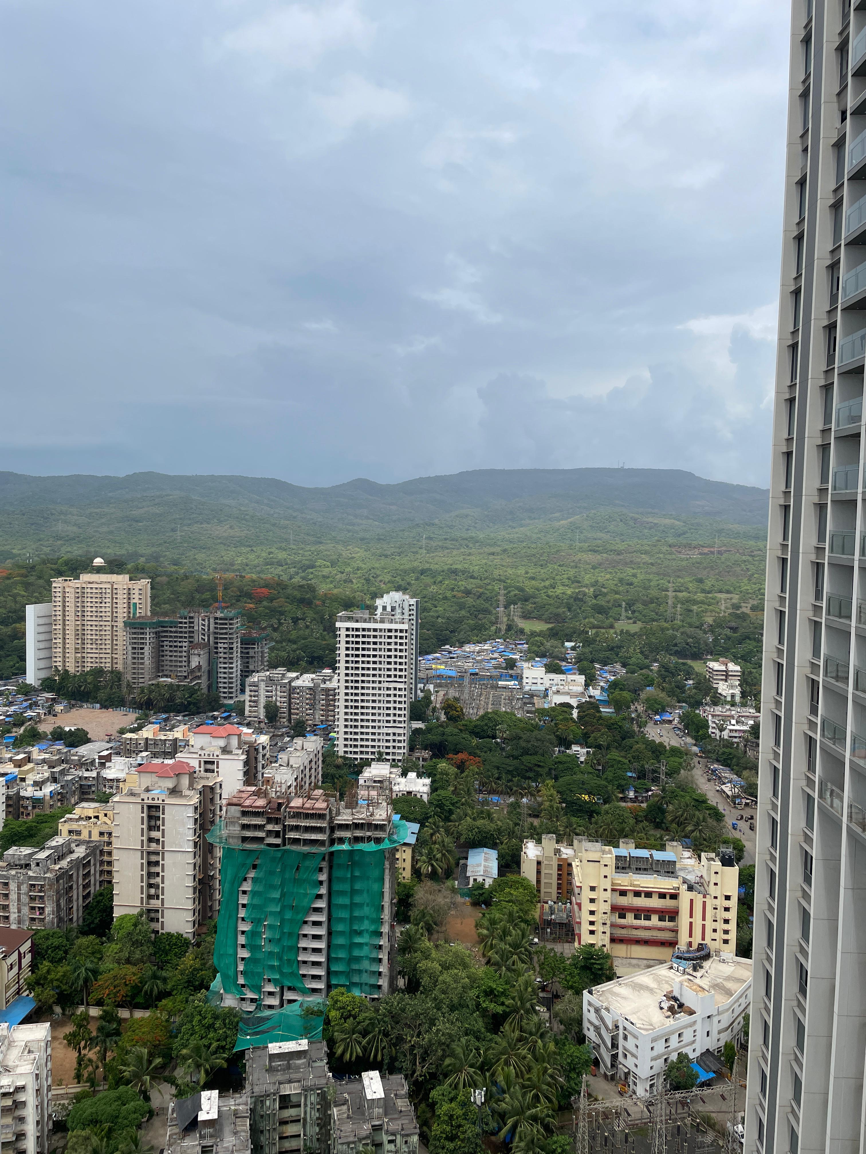 Oberoi Sky City review image