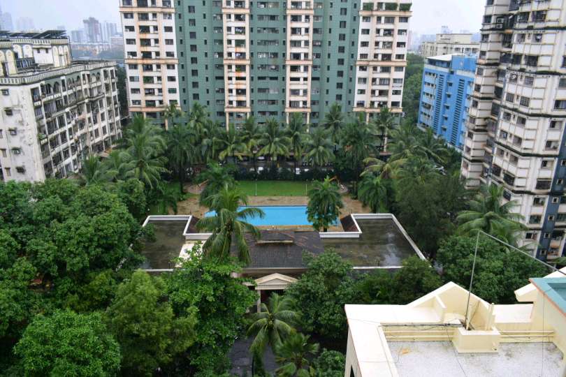 Raheja Estate review image