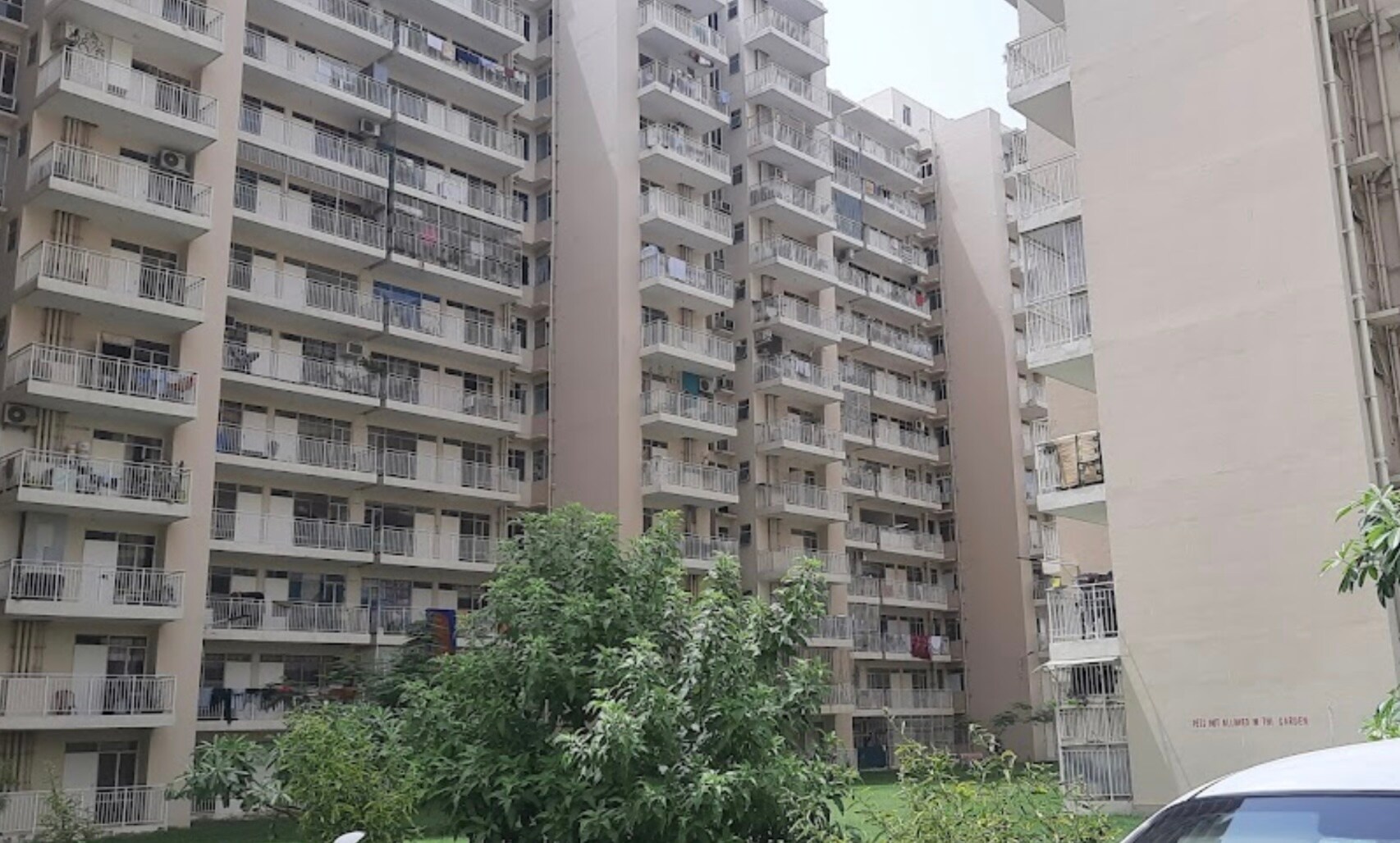 Suncity Avenue 102 review image