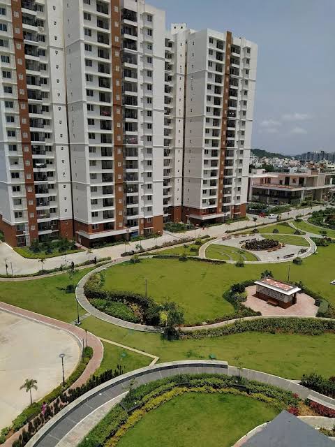 Prestige Lake View review image