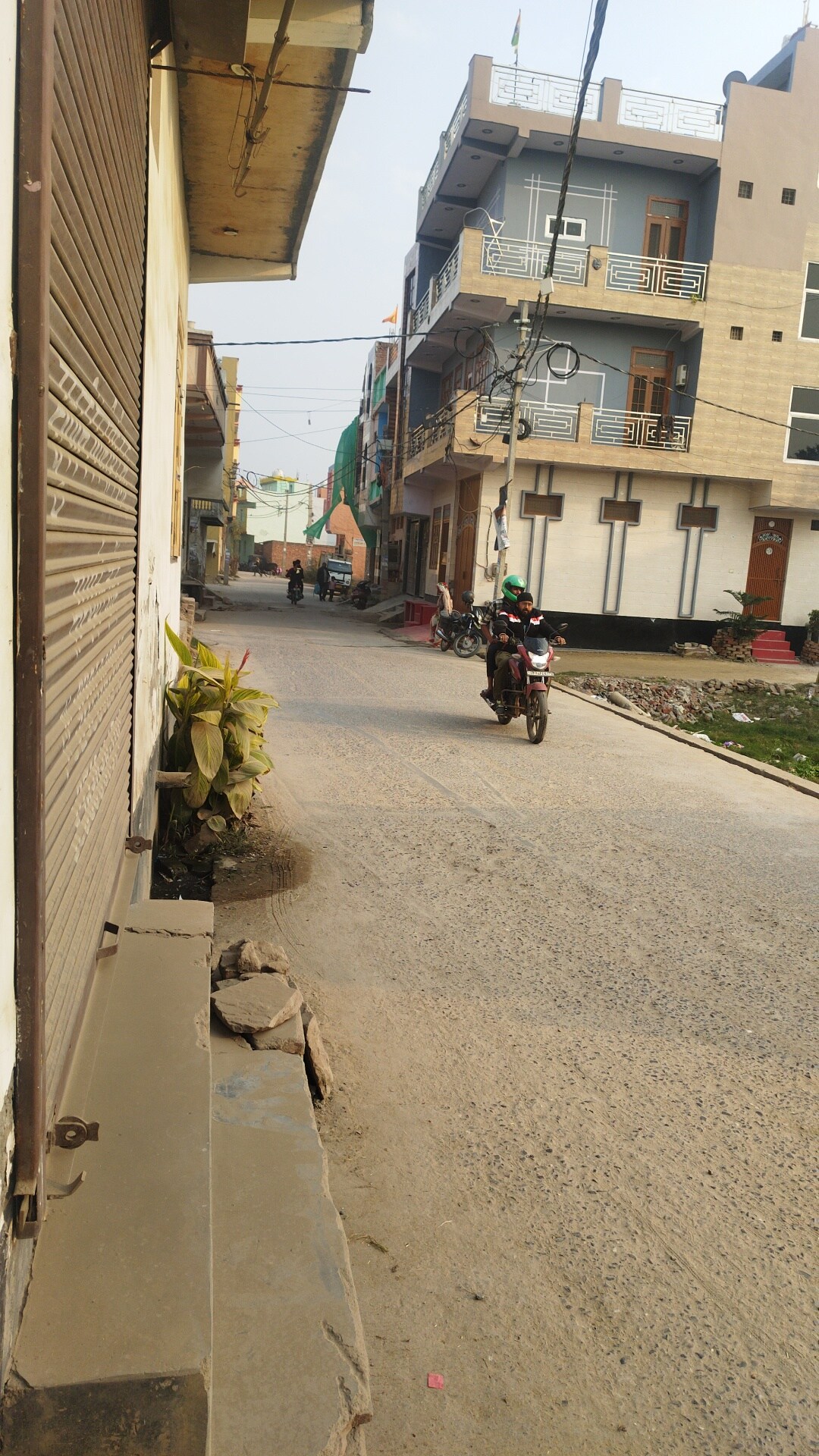 Raj Nagar Extension review image