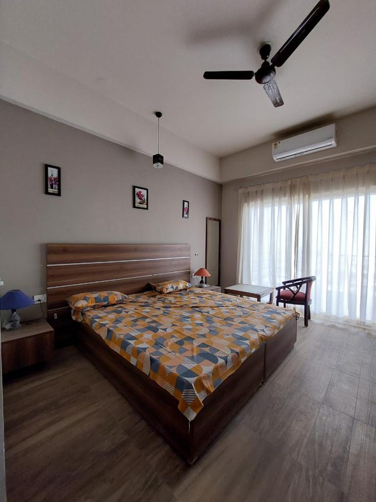Paramount Golf Foreste Apartments review image
