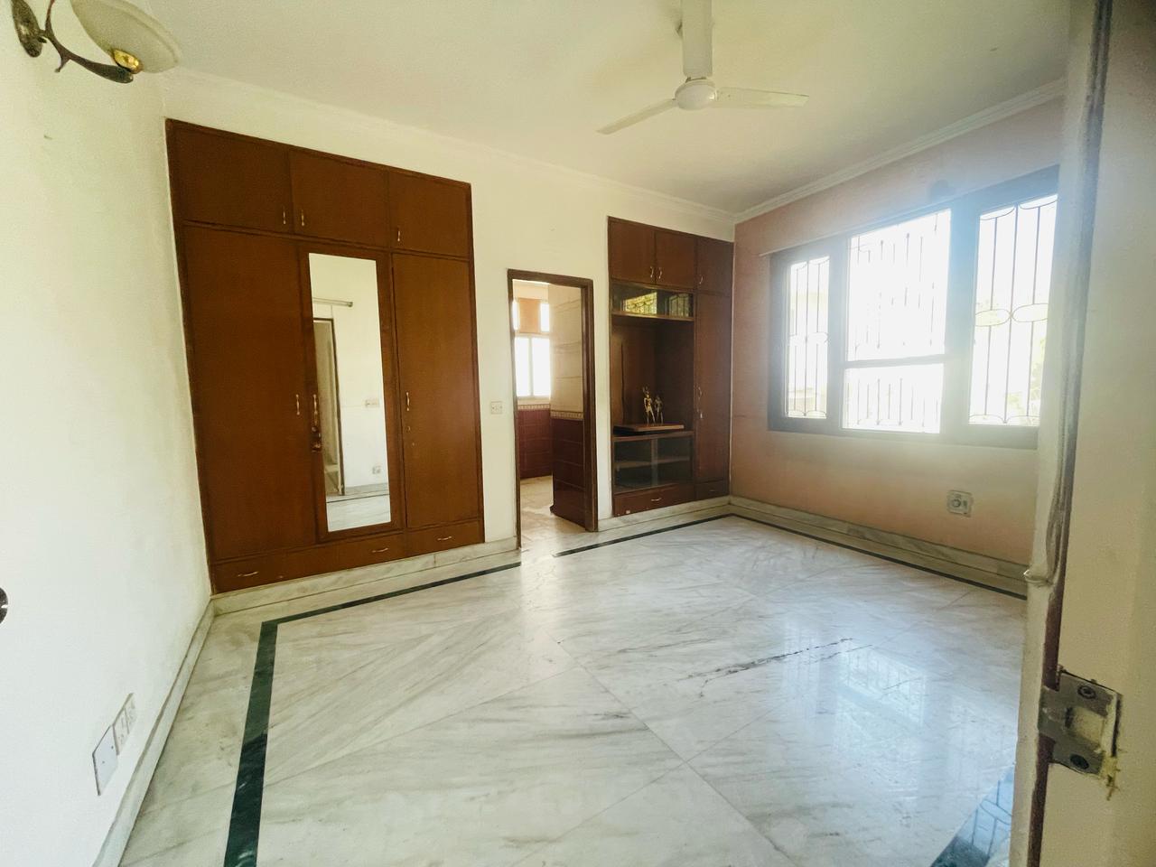 Ansal Sushant Estate review image