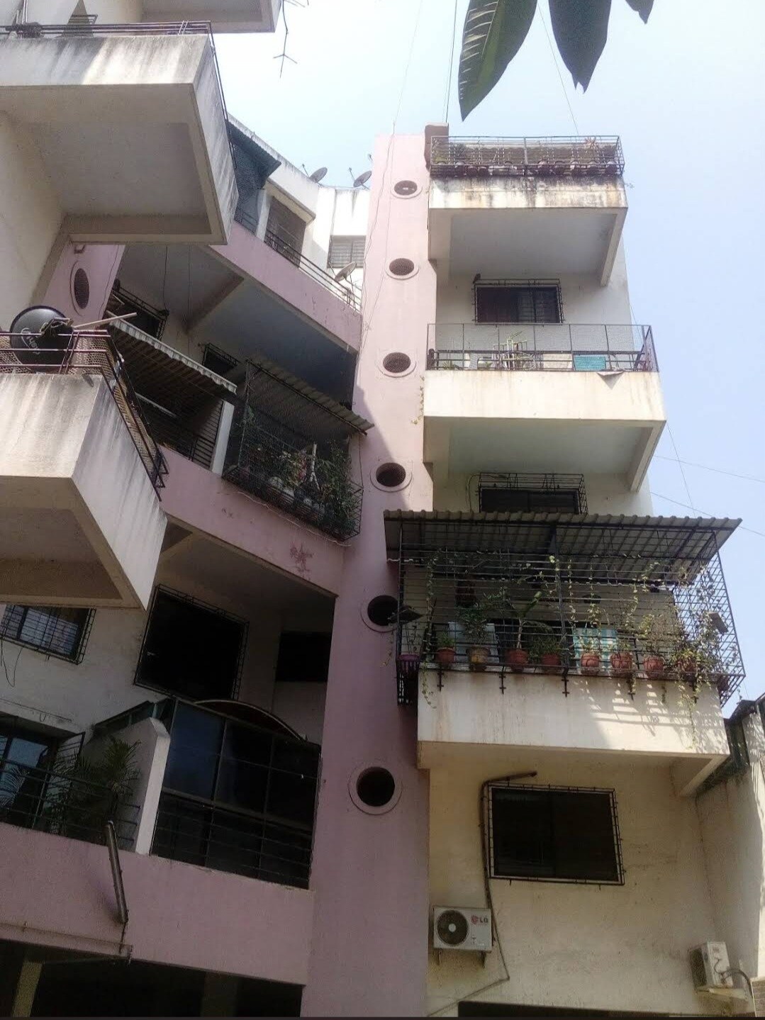 TEJASHREE RAJENDRA BANSODE