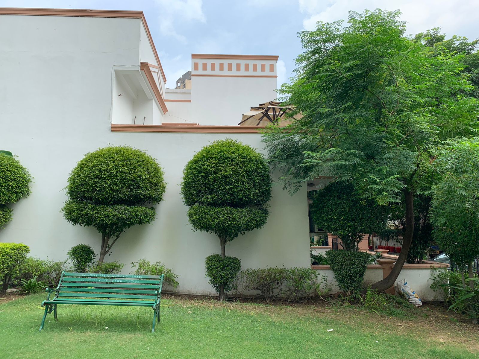 Unitech South City II review image