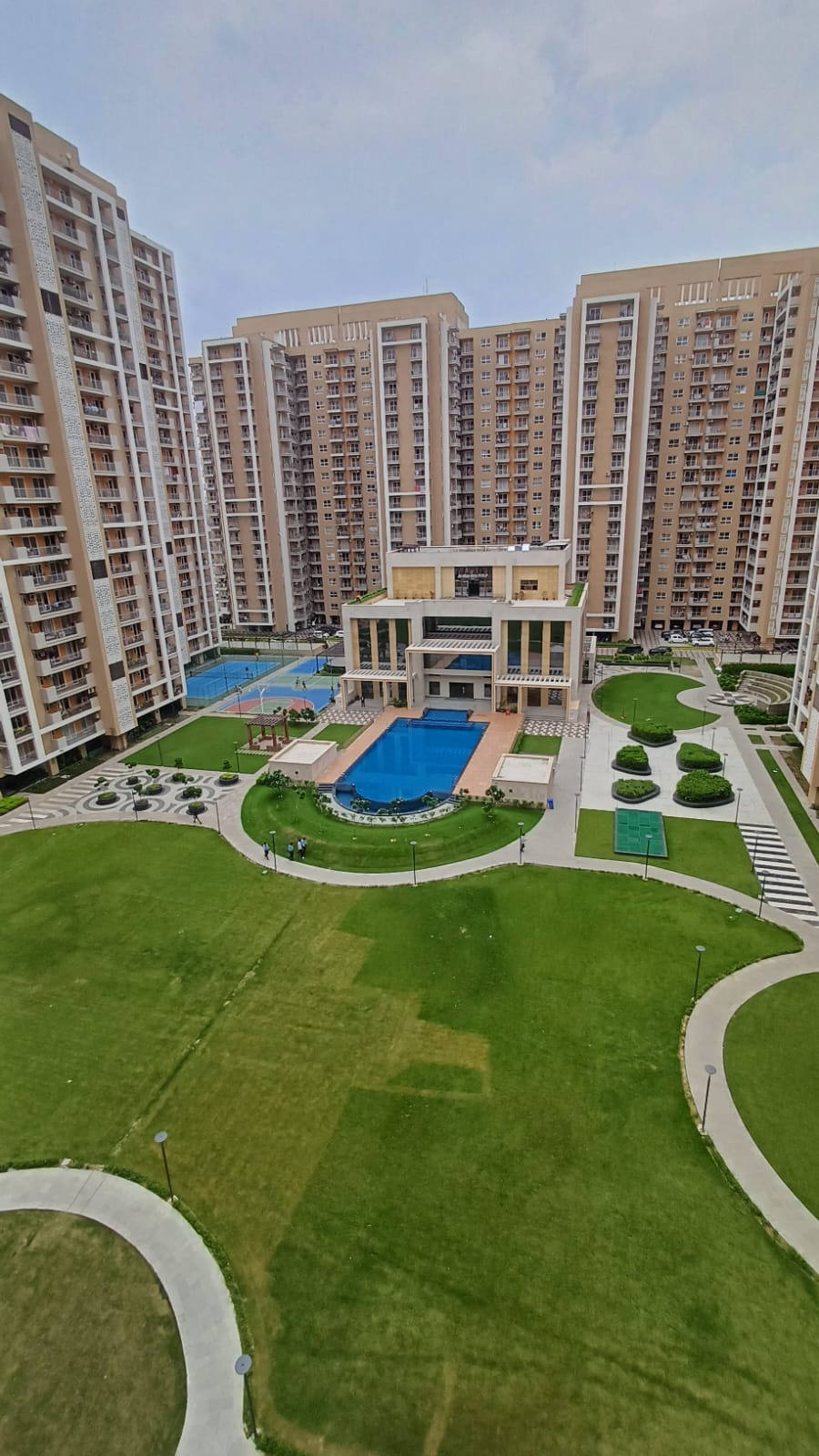 Rishita Manhattan review image