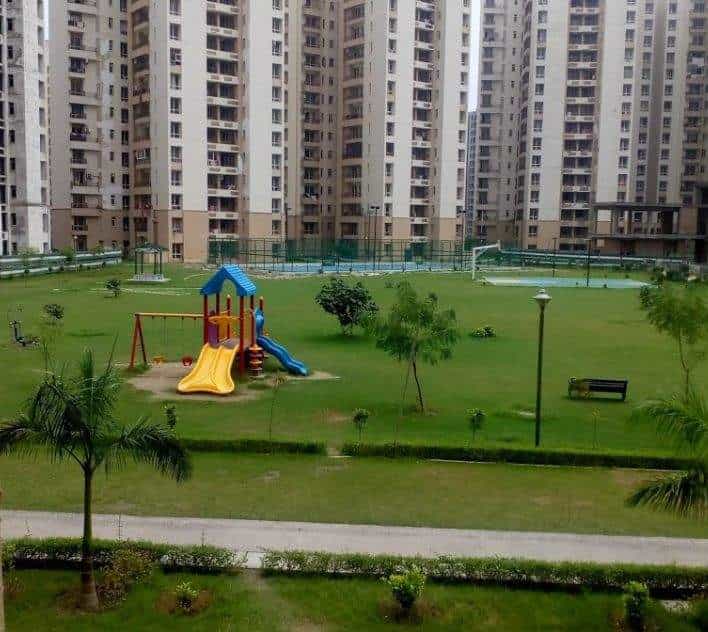 Jaypee Greens Kosmos review image