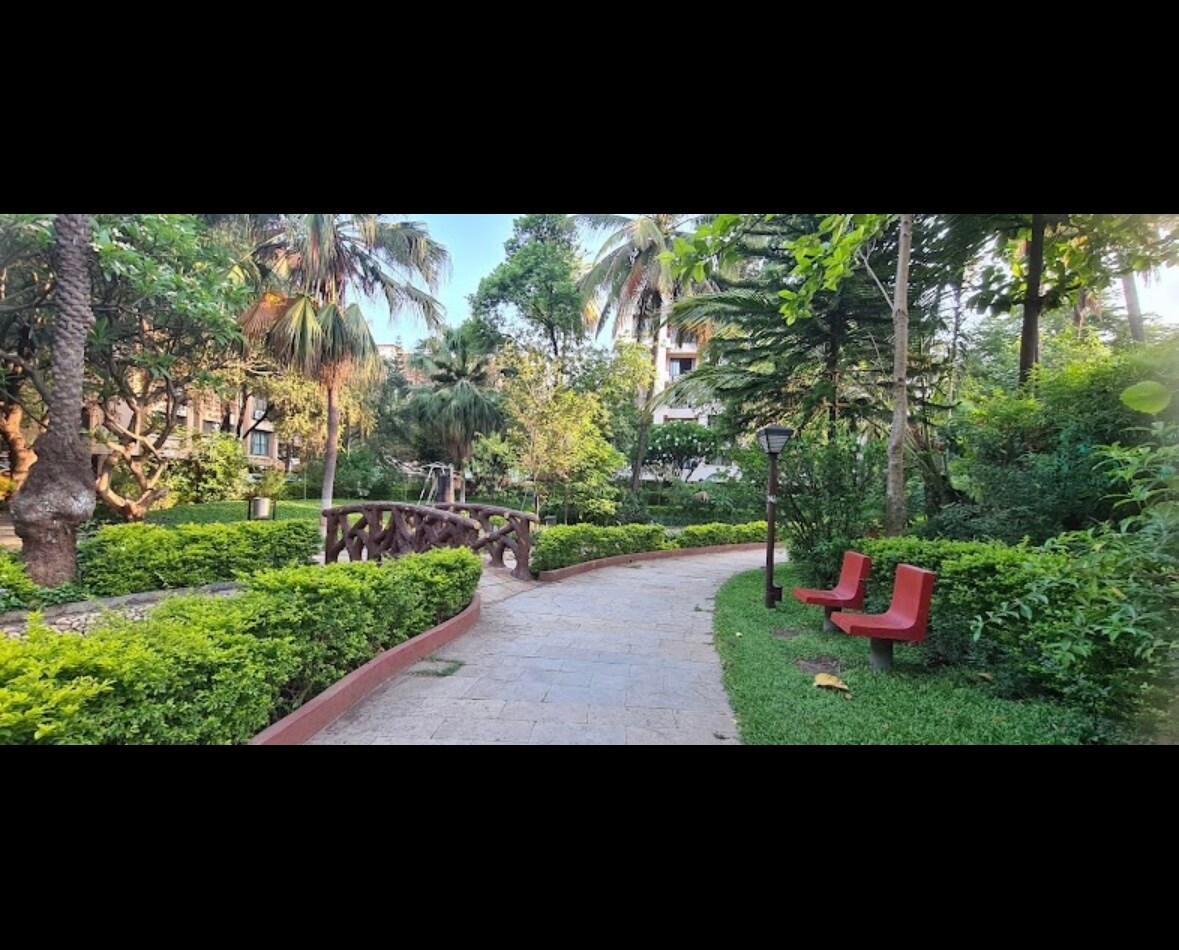 Raheja Gardens review image