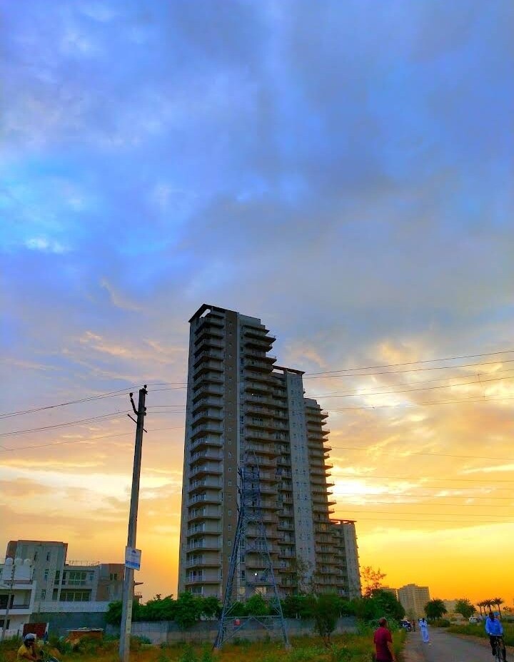 Puri Diplomatic Residences review image