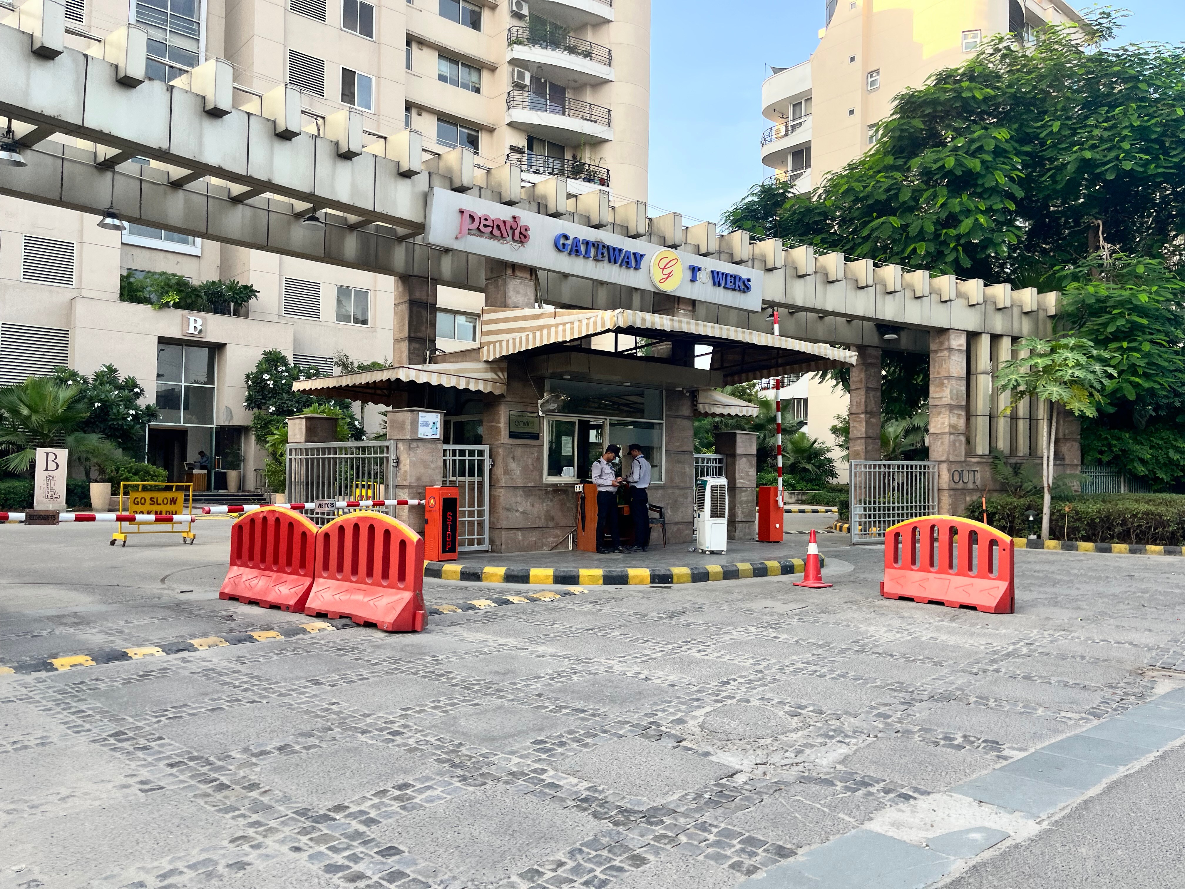 Pearls Gateway Tower review image