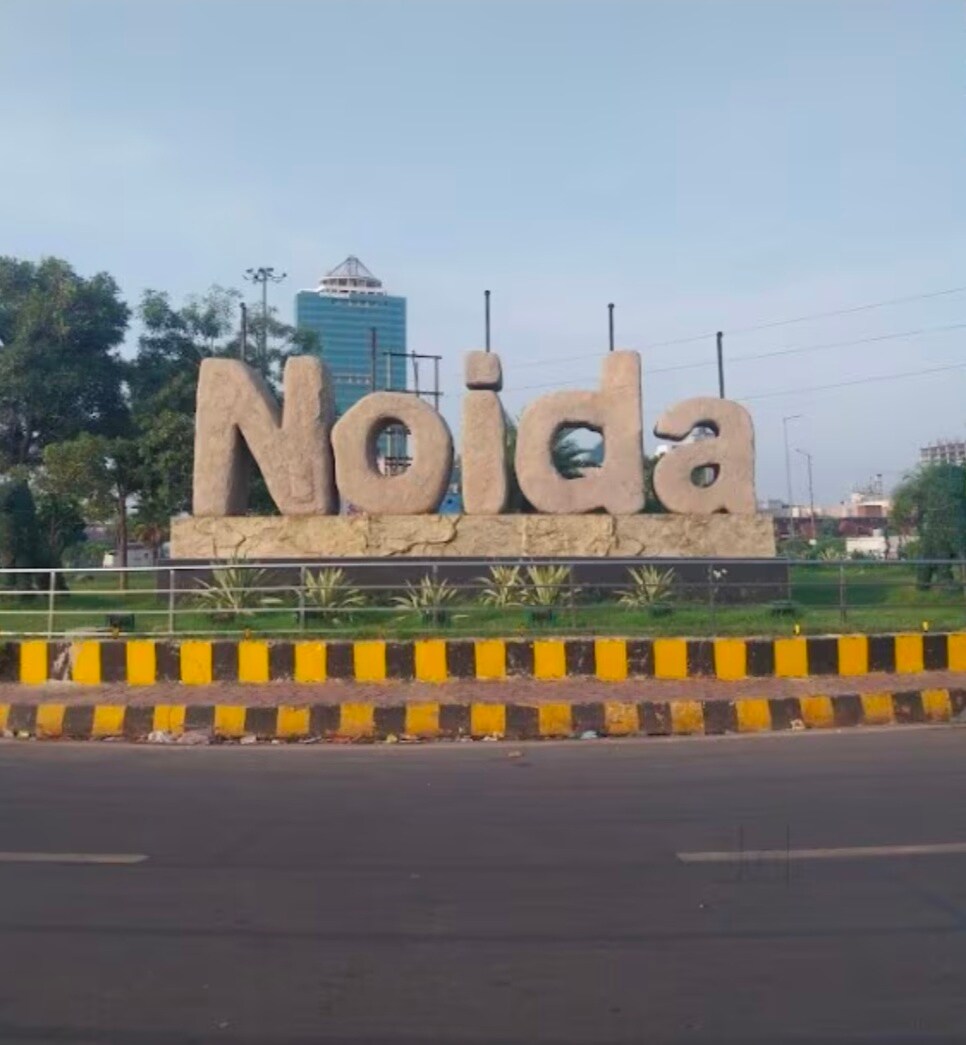 Sector 62 A Noida review image