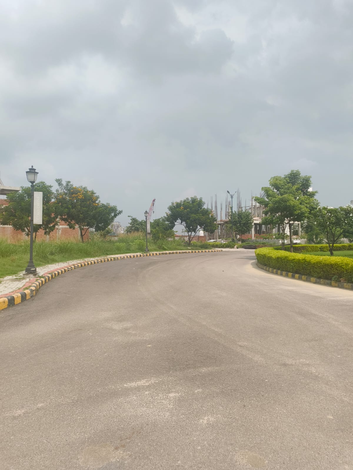 Emaar Gomti Greens review image