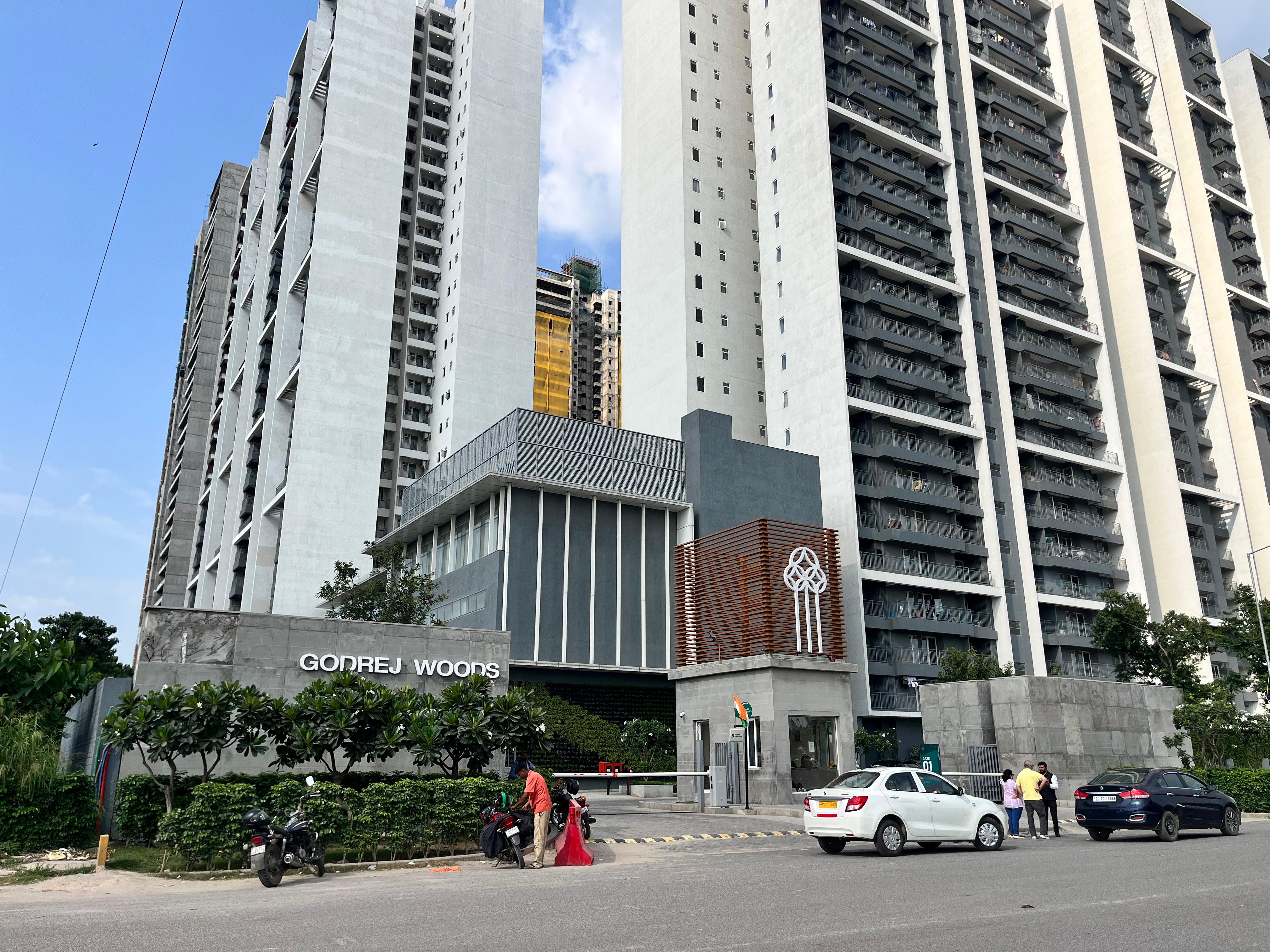 Godrej Woods review image