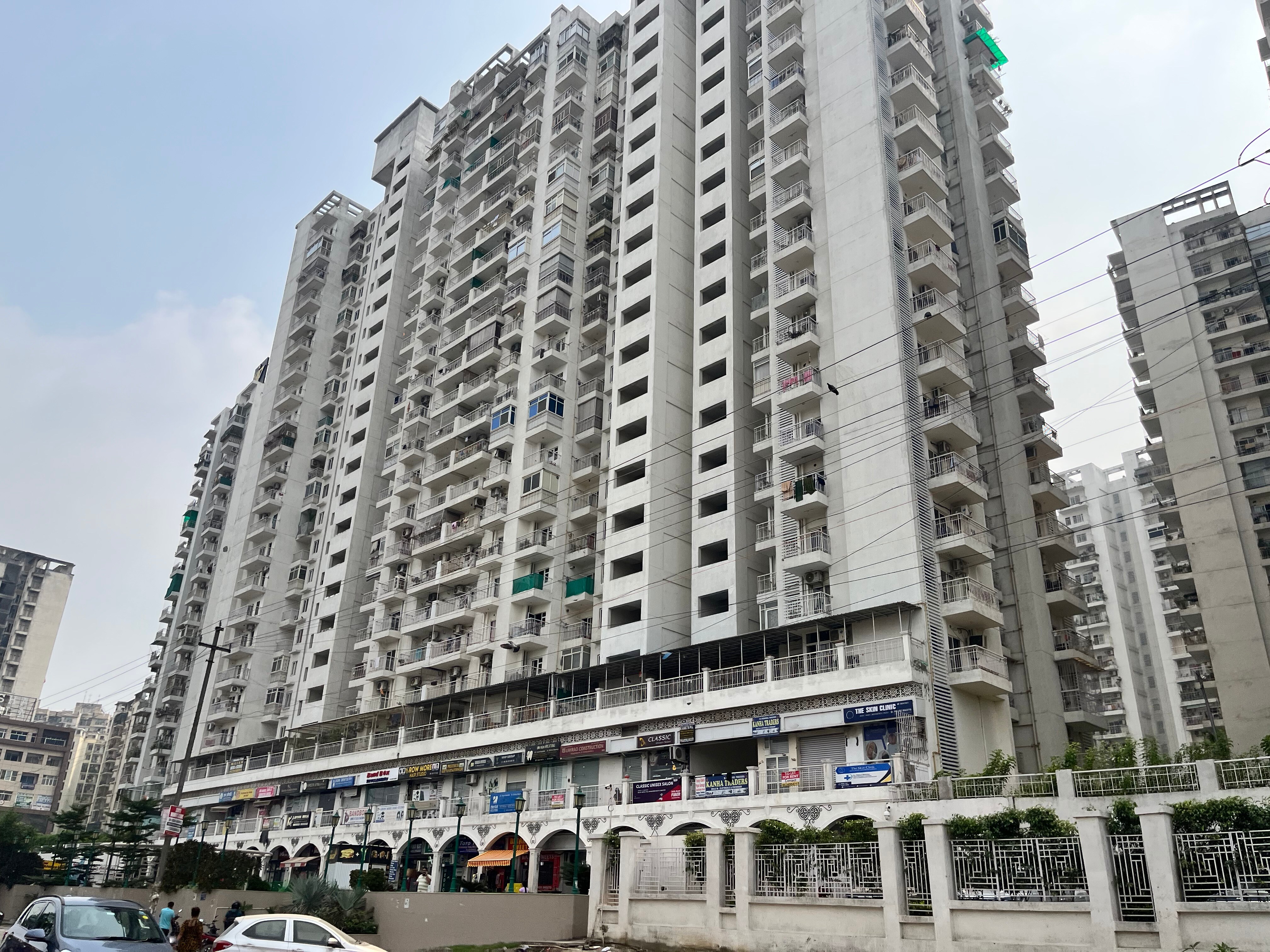 VVIP Homes review image