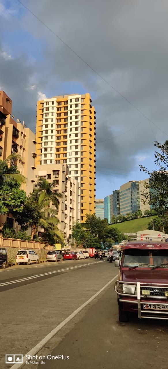 Karmvir Avant Sky Villa review image