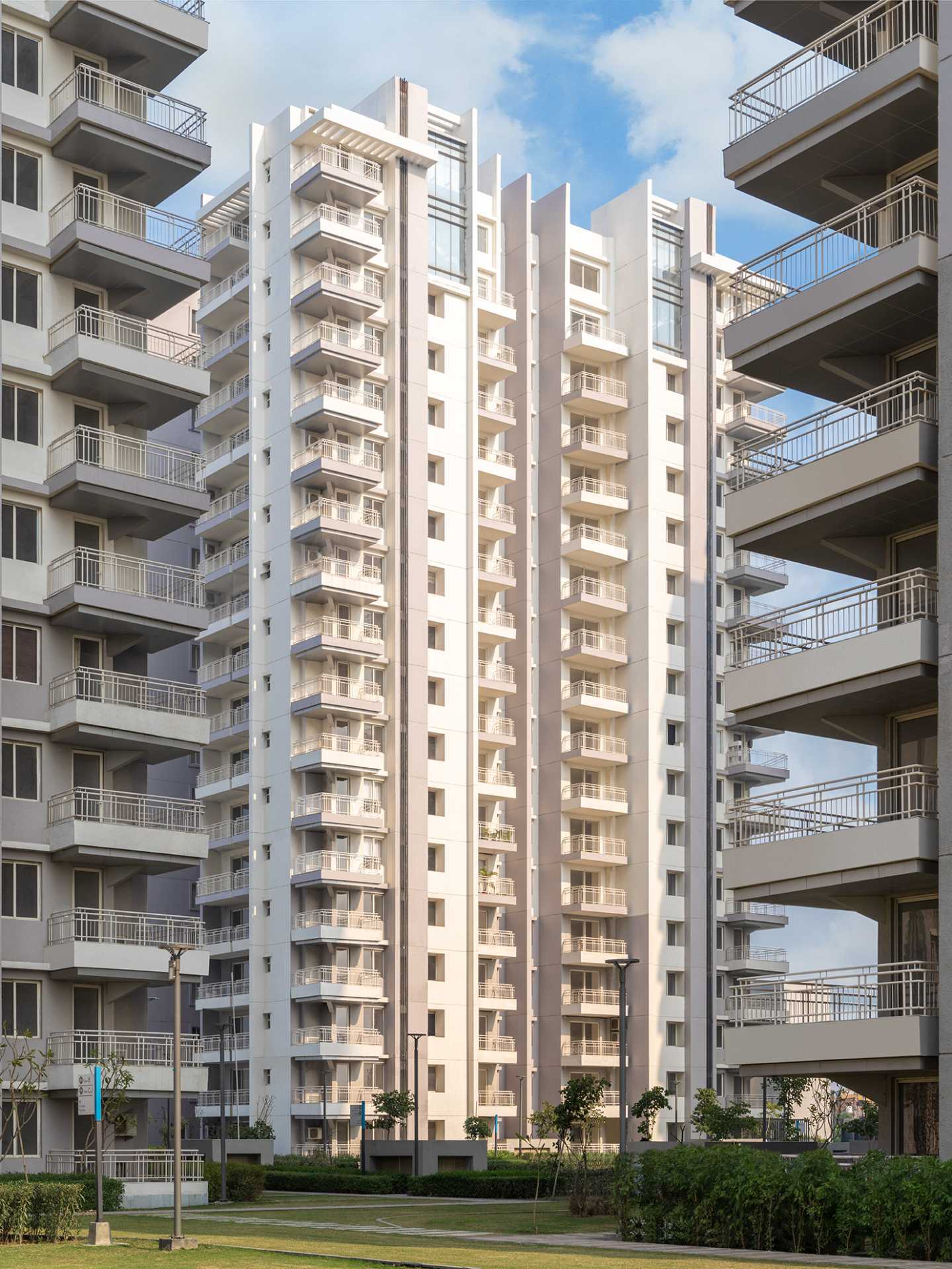 Godrej Summit review image