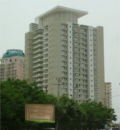 DLF The Royalton Tower review image
