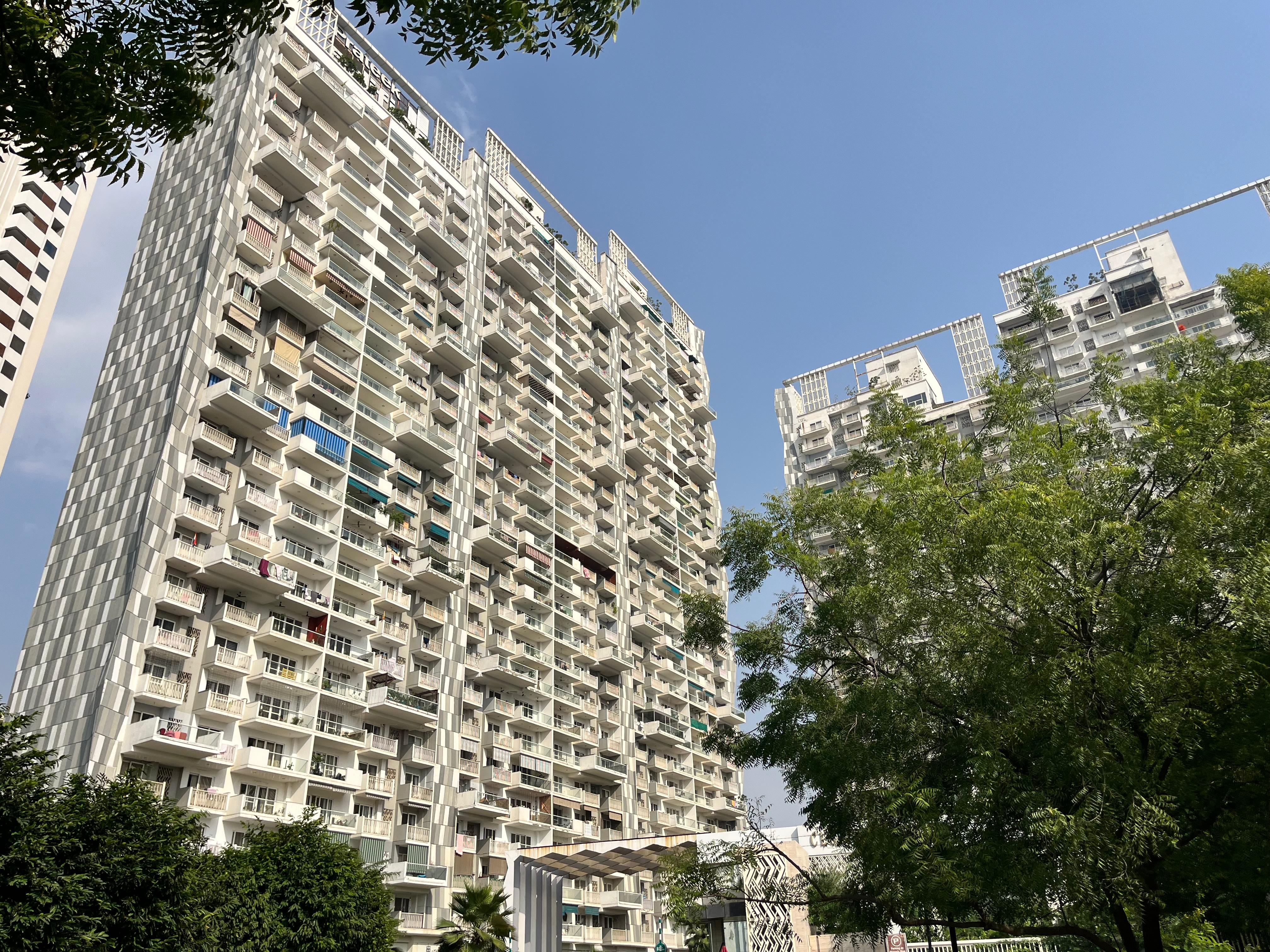 Prateek Edifice review image
