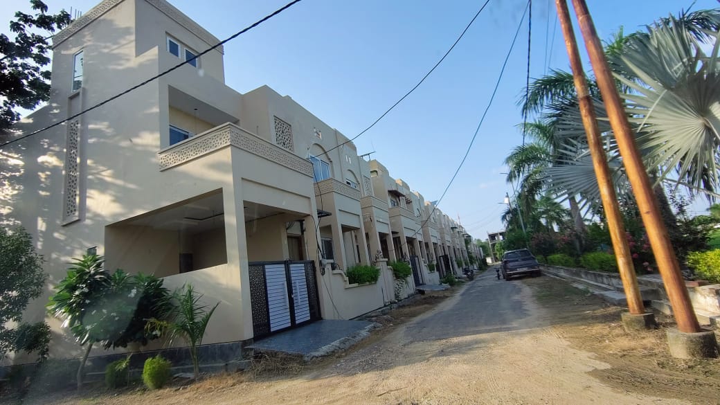 Wing Lucknow Greens Plots review image