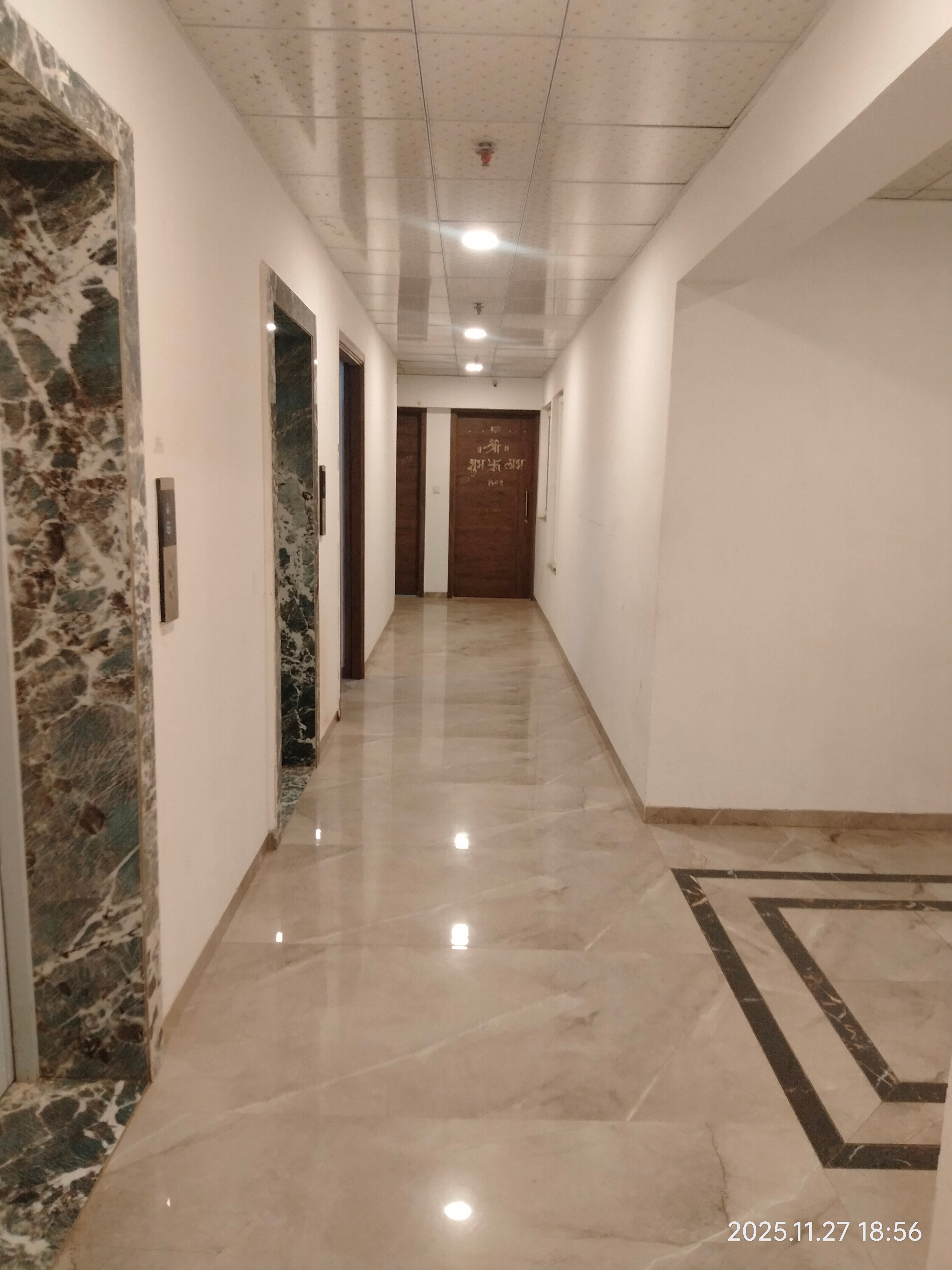 Parth Lakefront review image