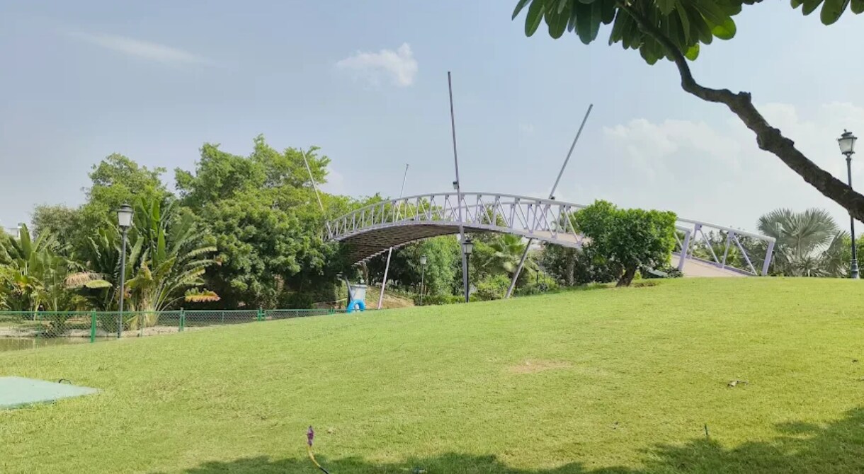 Gaur Yamuna City review image
